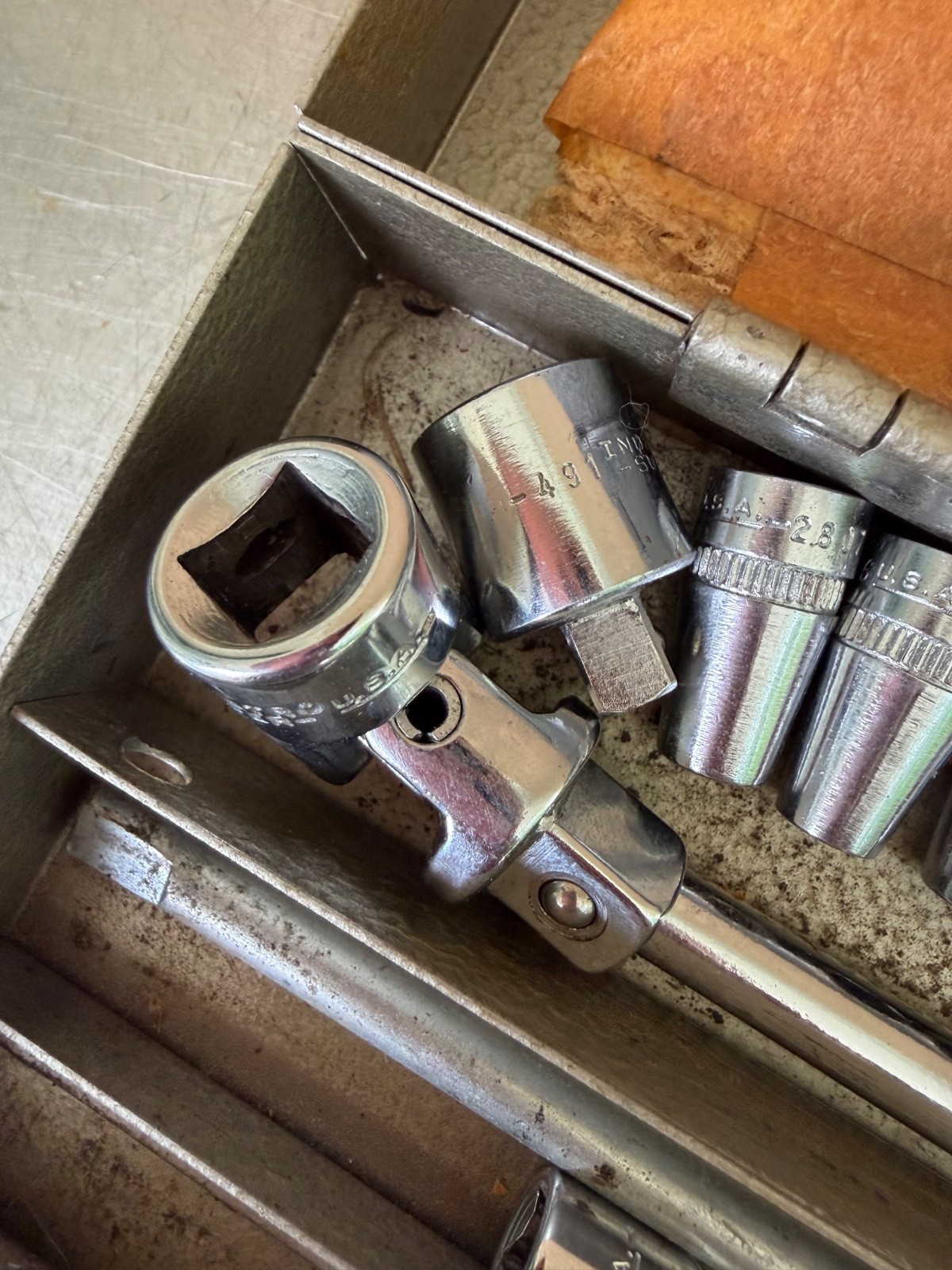 Vintage Indestro Tools USA Drive Socket Set G-20