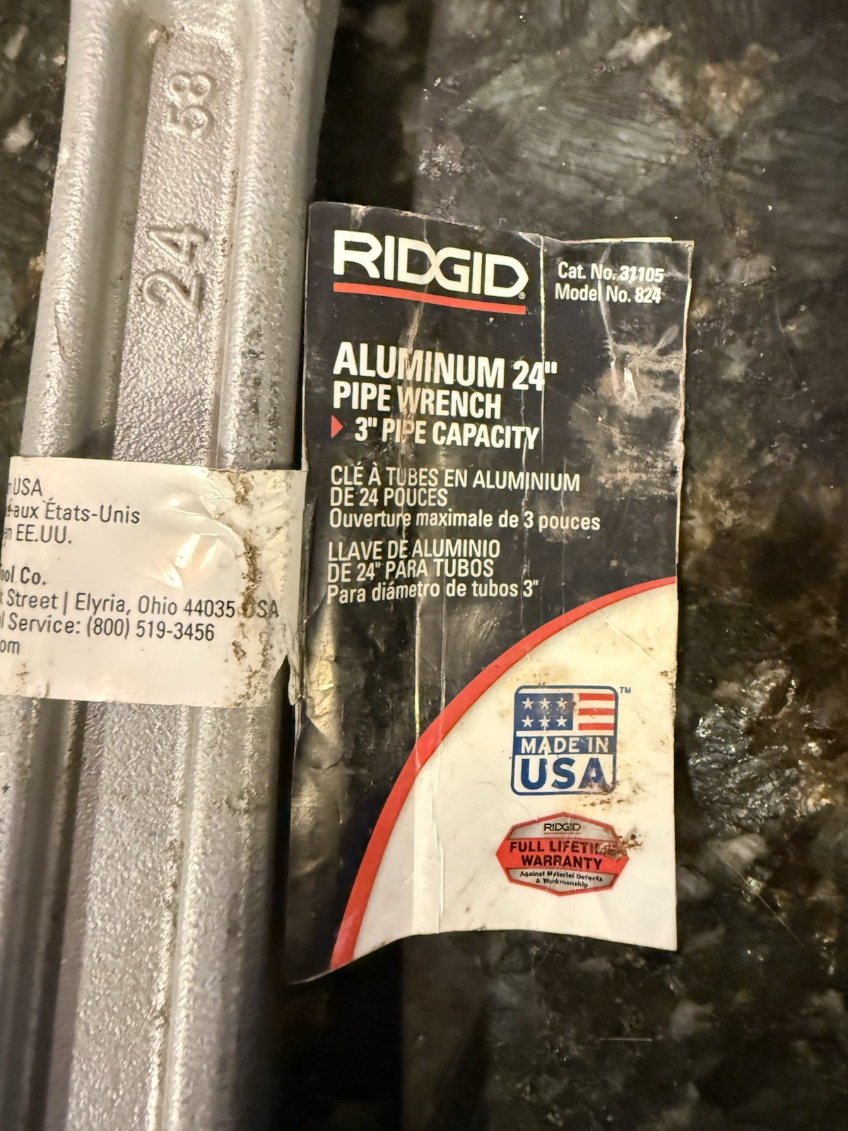 RIDGID 31105 Model 824 Aluminum Straight Pipe Wrench 24-inch Plumbing Wrench USA