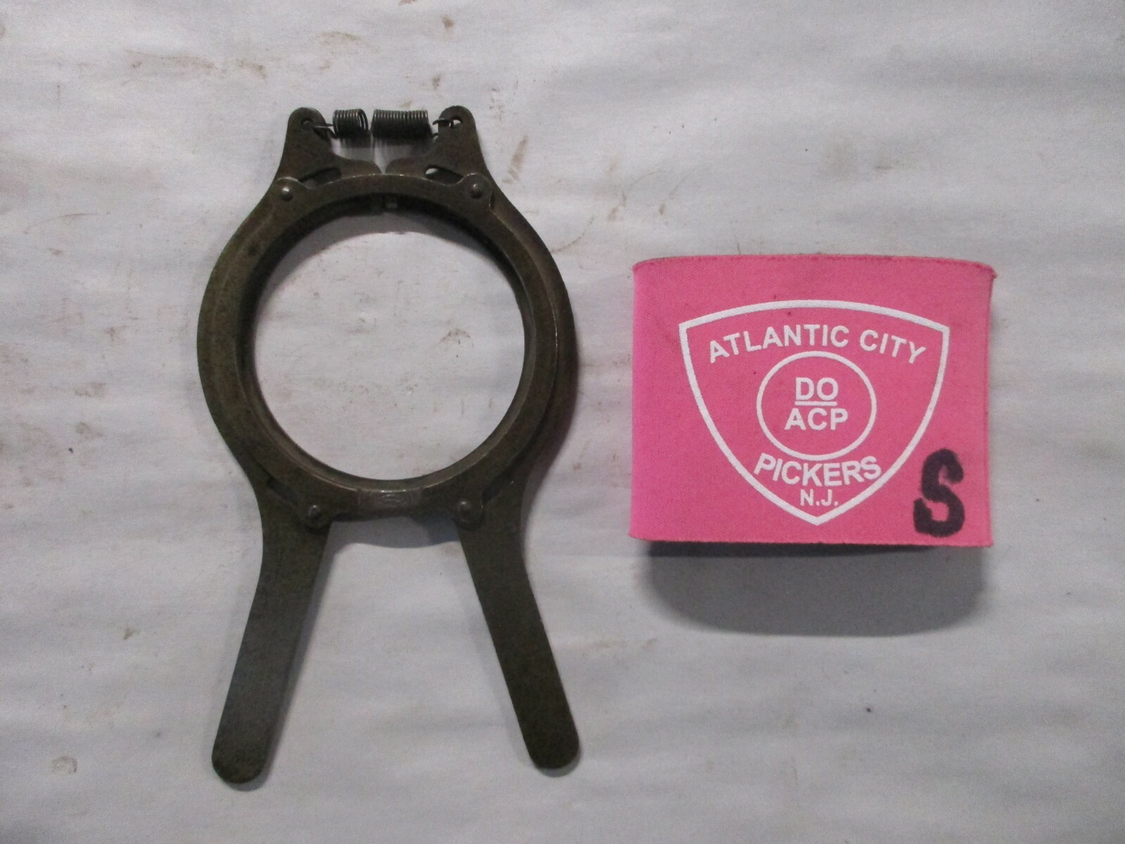 PERFECT CIRCLE RING 3-1/16 PAT. 1764146 ENGINE PISTON RING EXPANDER