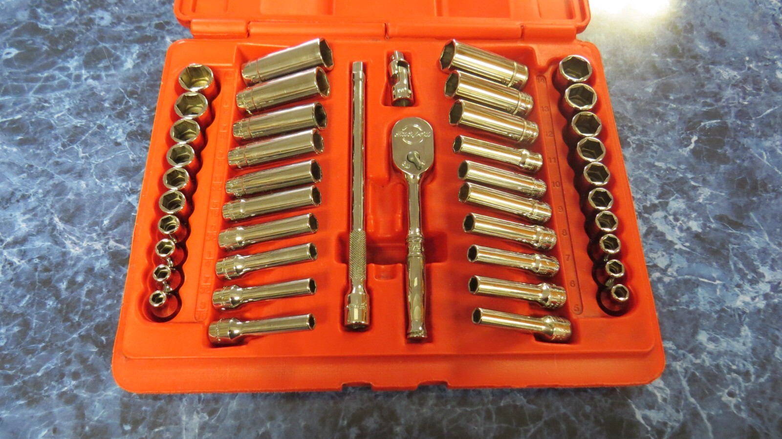 Snapon 44pc 1/4 Shallow & Deep Socket Set – SAE & MM