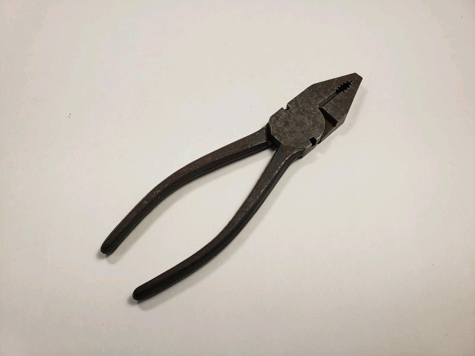Vintage VW Volkswagen & Porsche 914 Toolkit Pliers