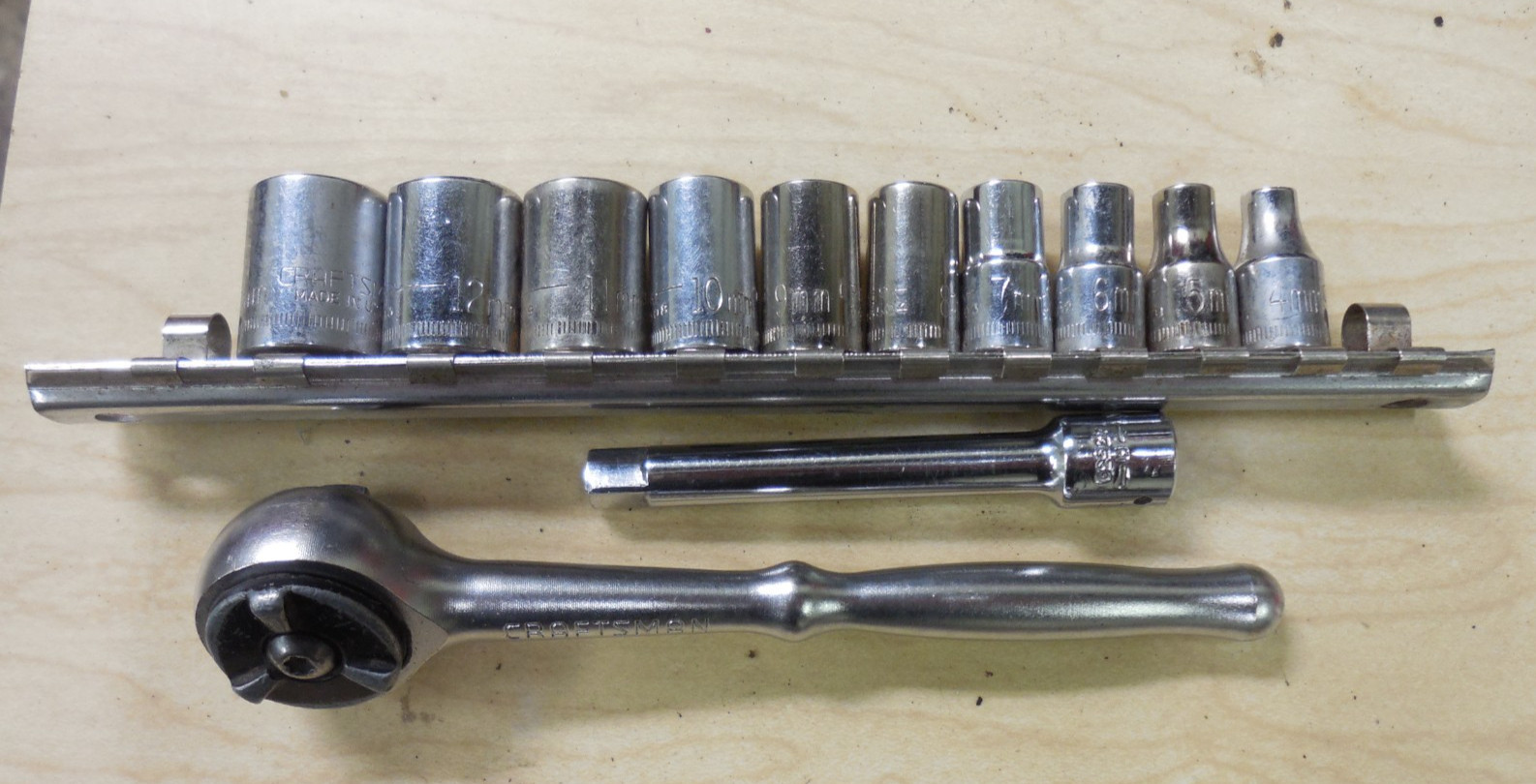 12pc Craftsman sockets 6pt 1/4 drive metric 4 5 6 7 8 9 10 11 12 13mm ratchet