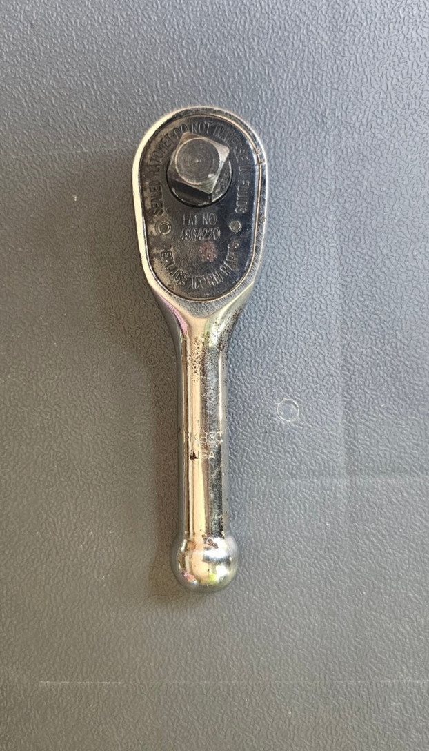 Snap-on Tools FK830 3/8″ Drive Chrome Short 4″ Long Ratchet