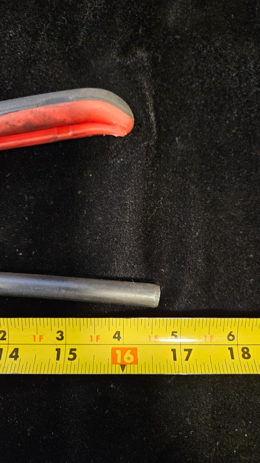 Snap on Tools 17” Long RED Soft Grip QUICK Adjustable Plier Wrench PWZ2 NICE!