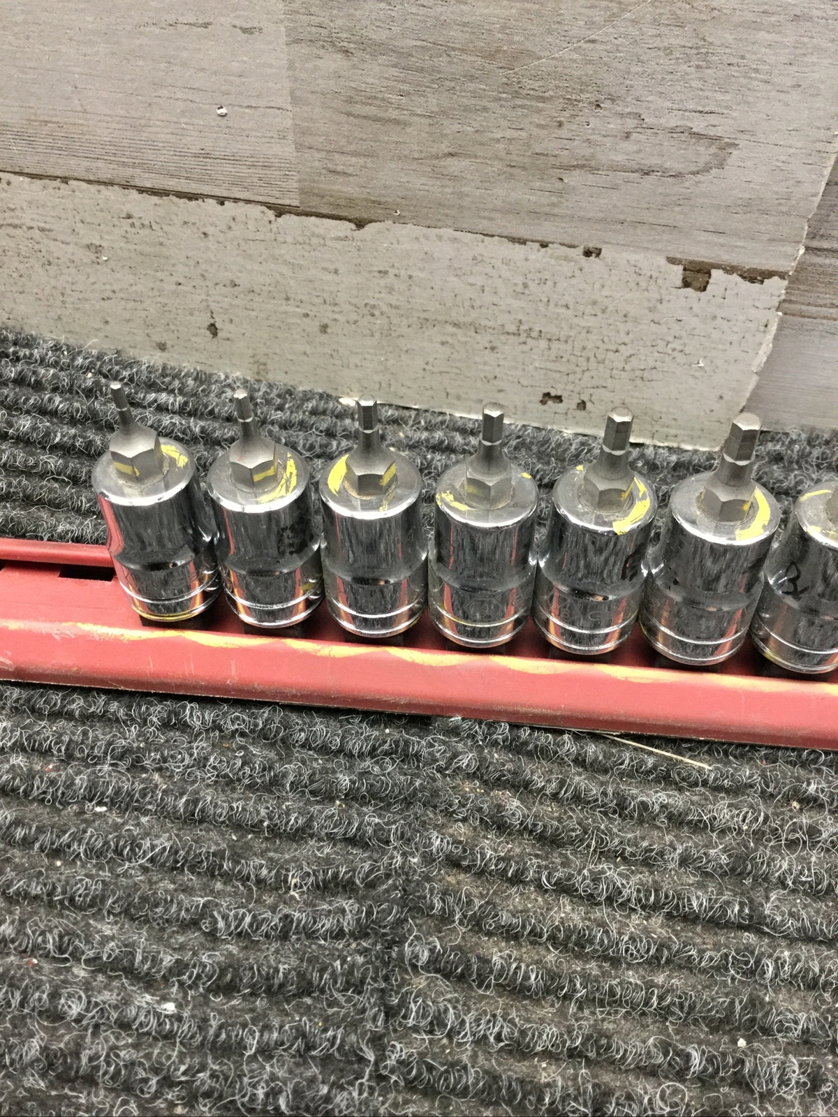 Used GearWrench 12 Pieces Drive Hex Bit Socket 3/8″ -1/16″