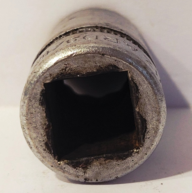 Vintage WIZARD 12 Point Socket 9/16. H2660 1/2” Drive Made in USA