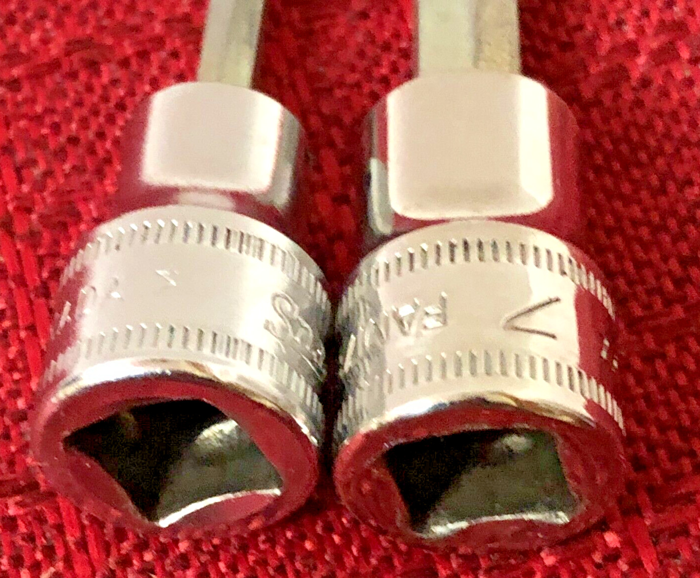 Snap On FAM4A & FAM7E Metric 4&7mm Chrome Hex Bit Socket 3/8″dr 2″L Good 8.5/10