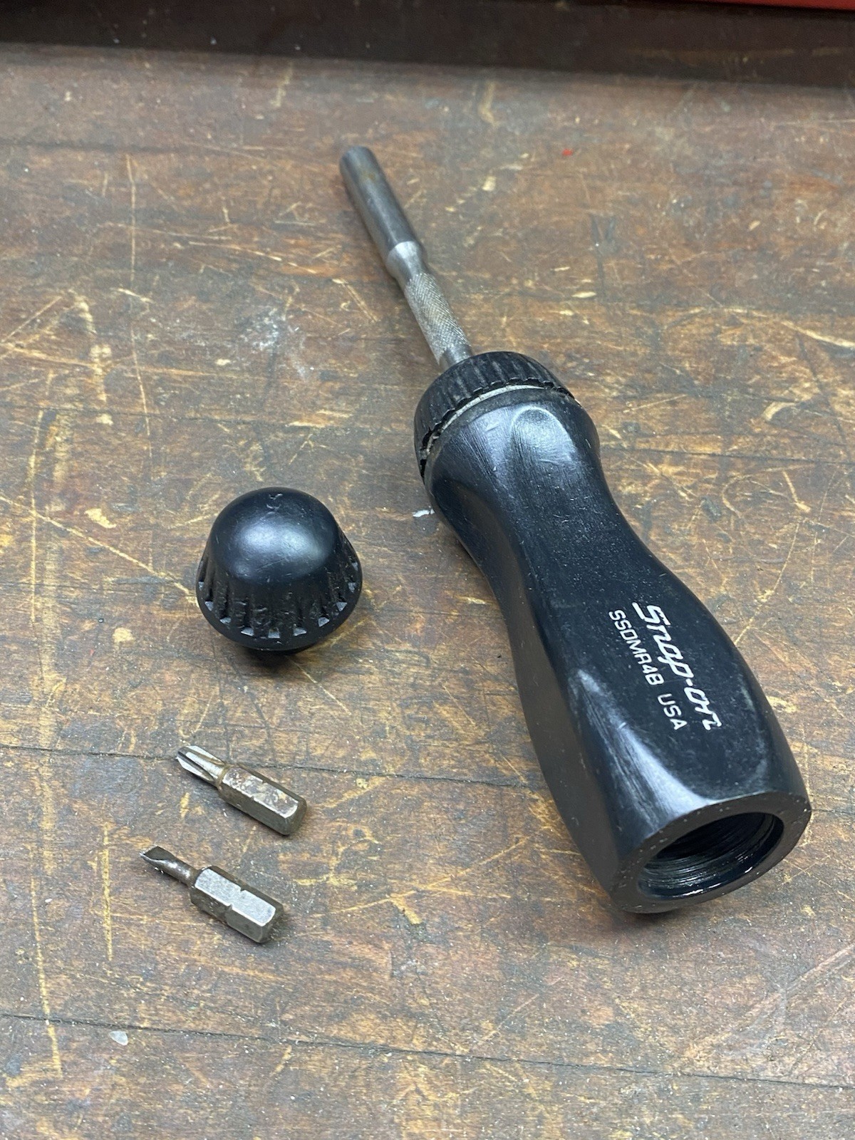Snap On Tools SSDMR4B Hard Grip Ratcheting Screwdriver Black 2 Bits Magnetic Tip