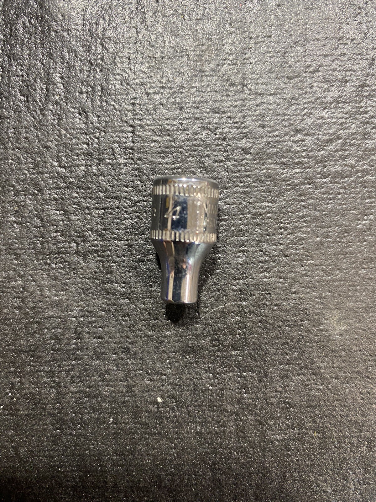 Snap On Tools 1/4” Drive 6 Point Metric 4mm Flank Drive Shallow Socket TMM4