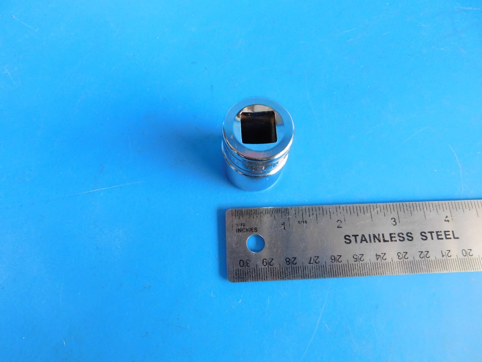 USED, SNAP ON TOOLS «13/16 IN.» 1/2 IN. DR.SHORT 12 PT. SOCKET, PART #SW261