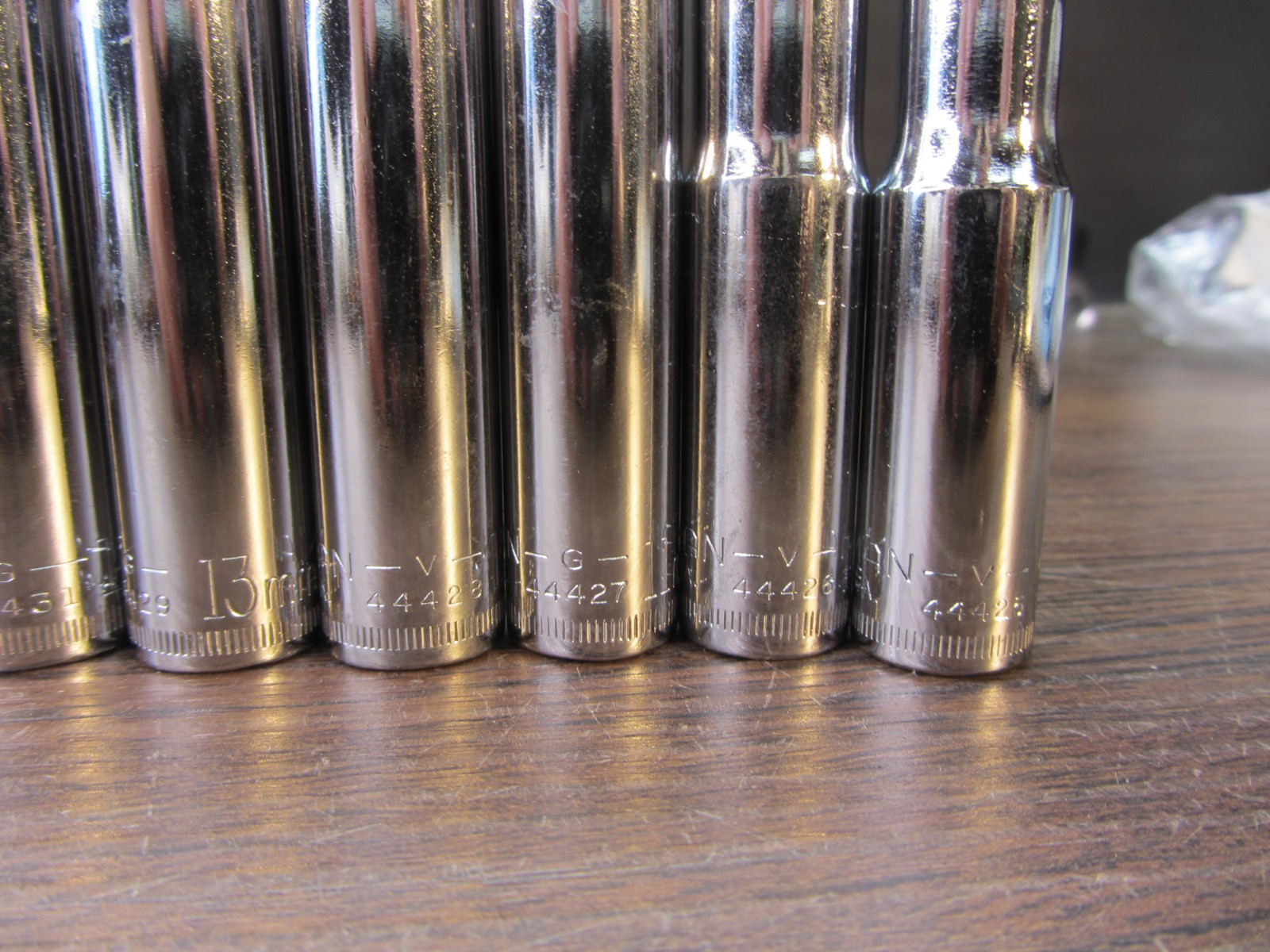 NOS Craftsman USA 11pc Metric 9mm-19mm Deep Socket Set – 3/8″ Drive – 6 Point