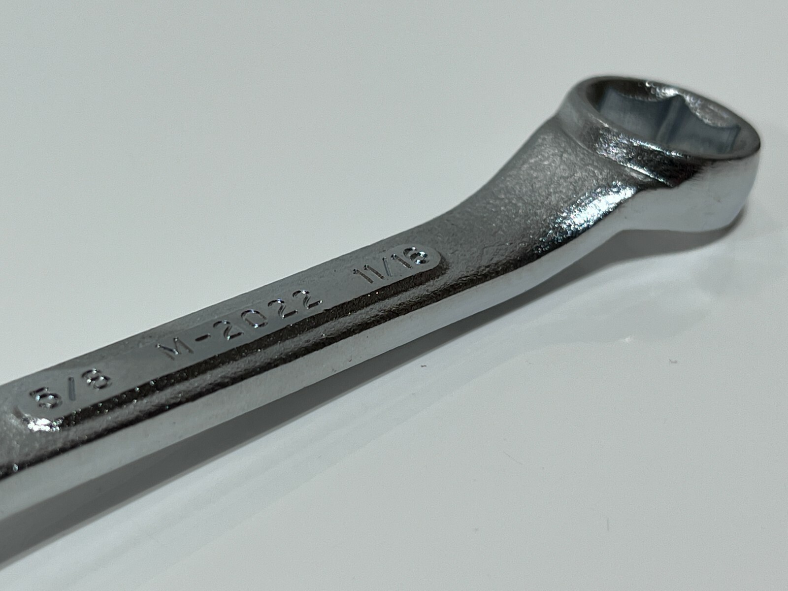SK Tools USA 5/8″ x 11/16″ SAE Short Box End Wrench – 6 Point – M-2022 – NEW