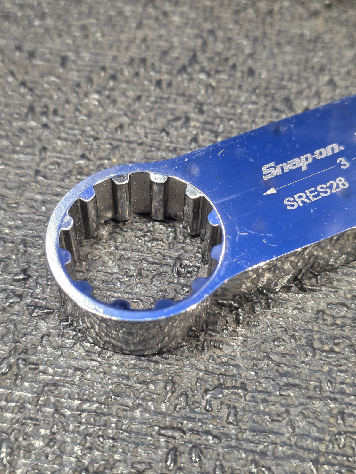 Snap-on Tools SRES28 7/8″ SAE #28 1/2″ Drive Spline Torque Adapter See Details