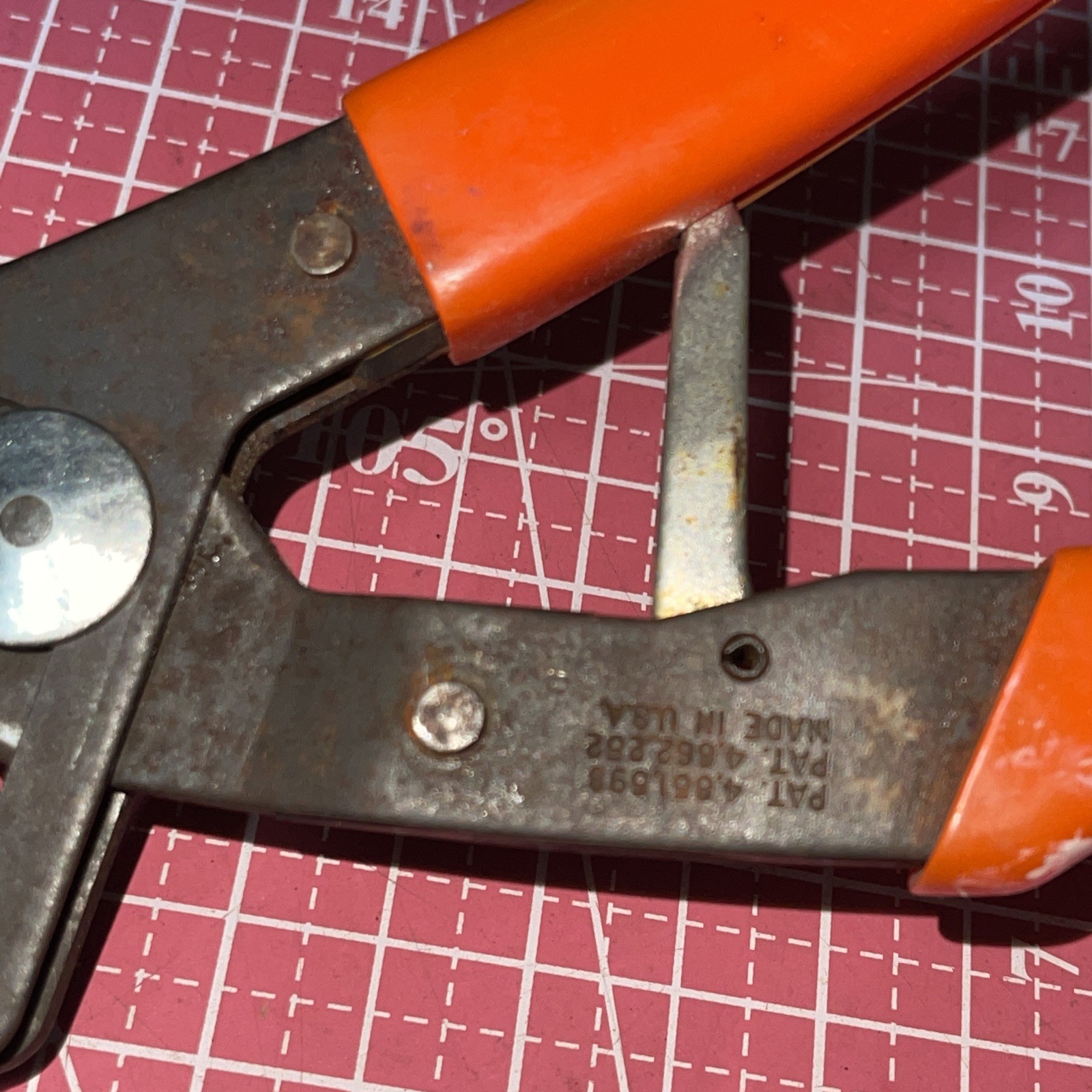 Matco Tools USA PRG9 Self Adjusting Pliers Nice 9 In Adjustable 1-7/8 Jaw