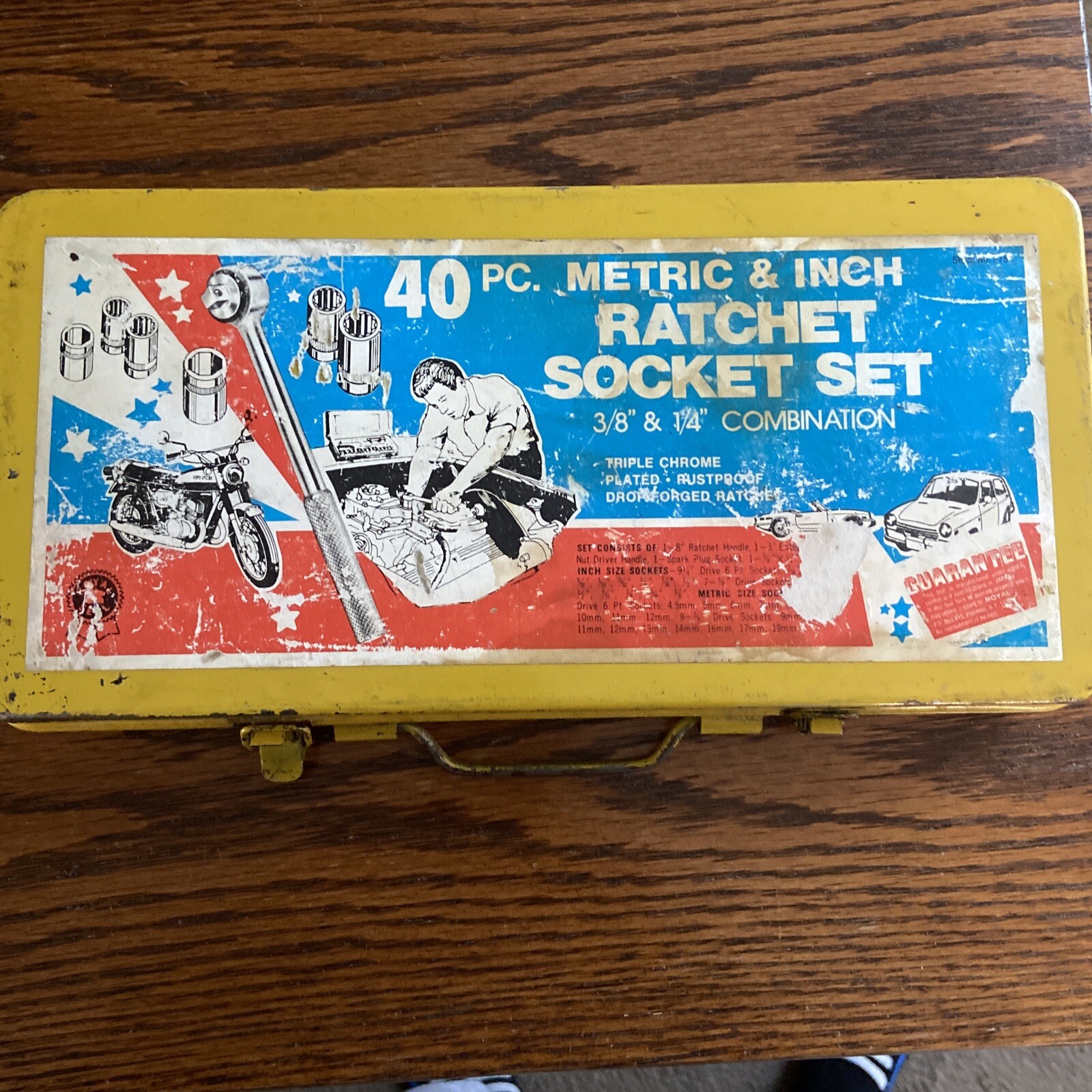 VINTAGE ROYAL TOOLS 40 PC RATCHET & SOCKET SET SAE – METRIC NO 275 TAIWAN 80’s