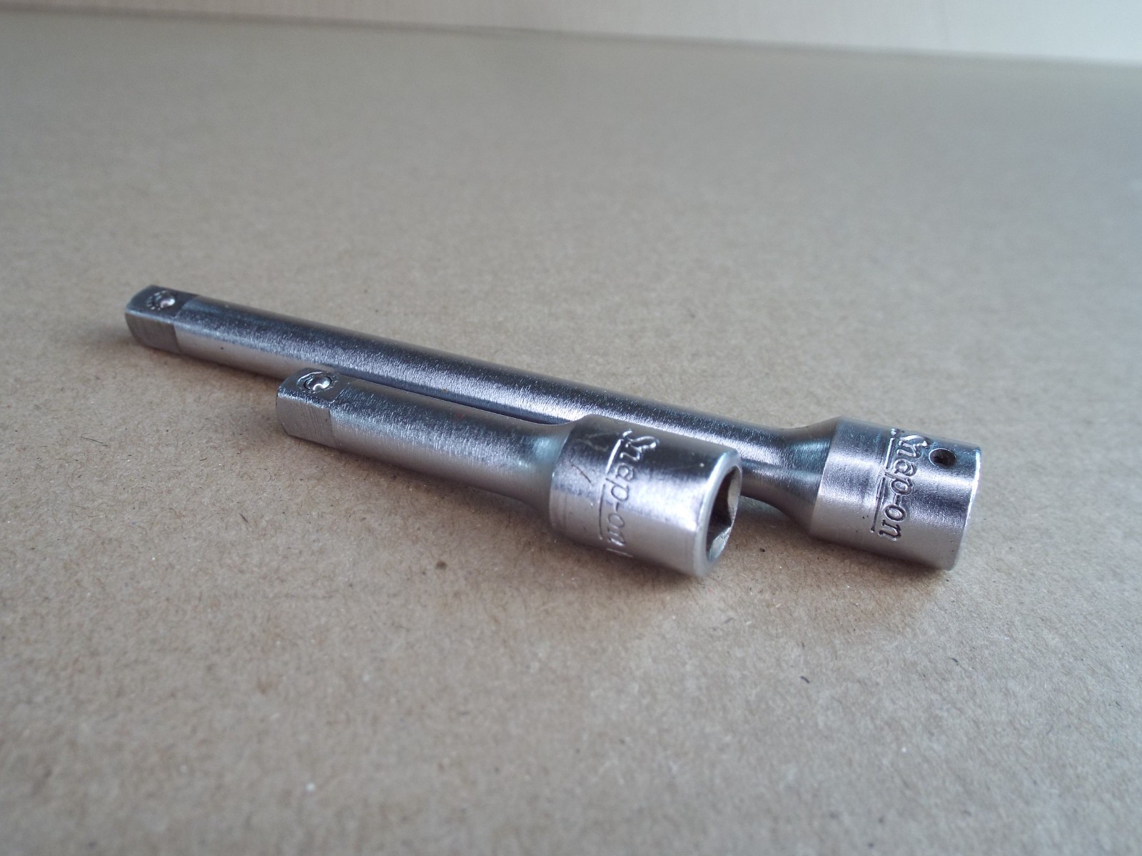 VTG Snap-On 2″ & 4″ Ext 1/4” Dr USA Tested Works Well Good Condition! (Read)