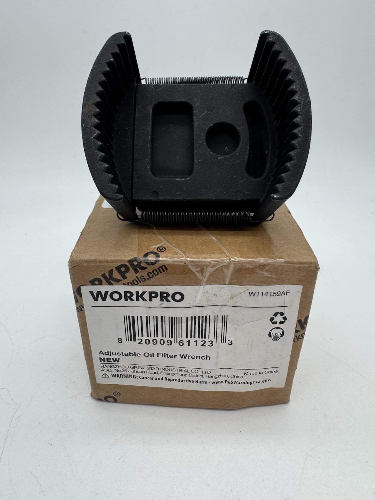 WORKPRO Adjustable Universal Oil Filter Wrench Removal Tools w/Auto-Clamp Spring