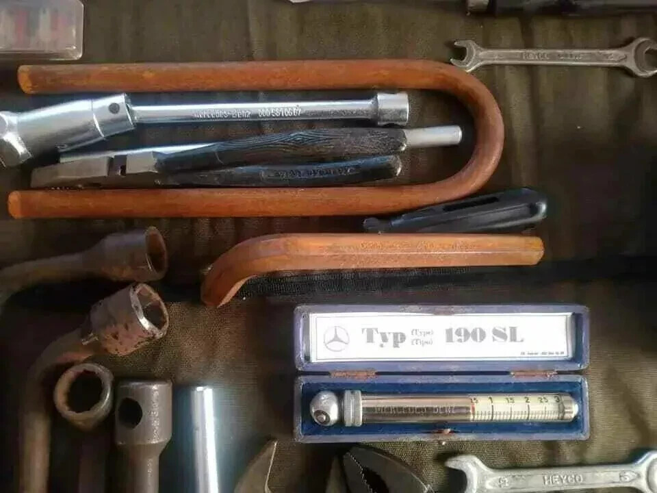 Mercedes Benz tool kit Ponton w136 170 V-s w120 220 190 sl w187 w186 w105