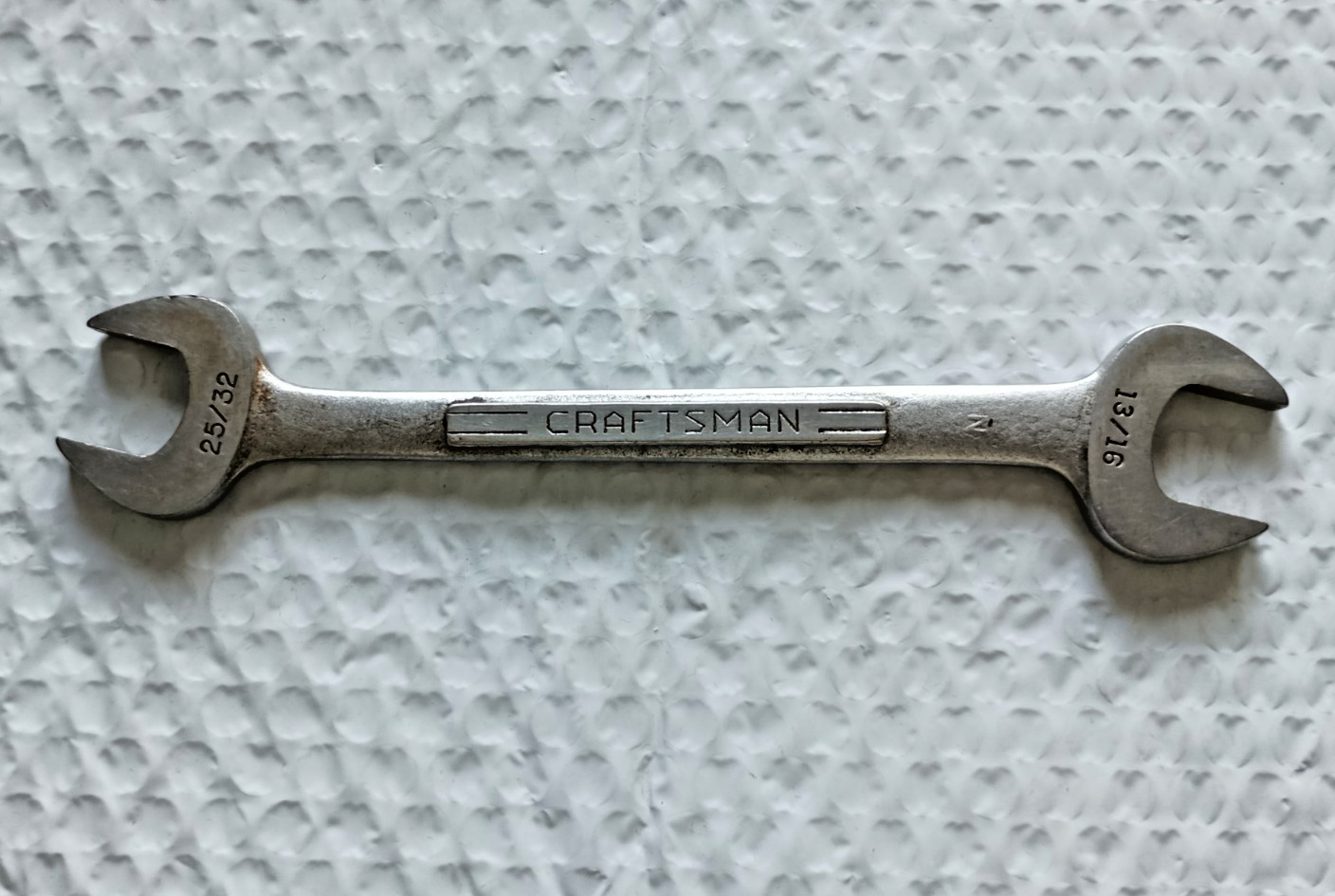CRAFTSMAN TOOLS USA V SERIES, 25/32″ x 13/16″ DOUBLE OPEN-END WRENCH, 8.5″ LONG.