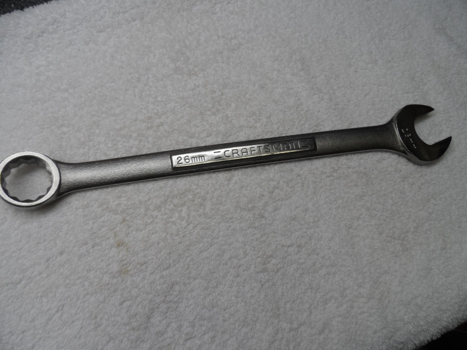 Craftsman Metric MM Combination Wrench, USA 12pt, 26mm – Part # 42932 (sticker)
