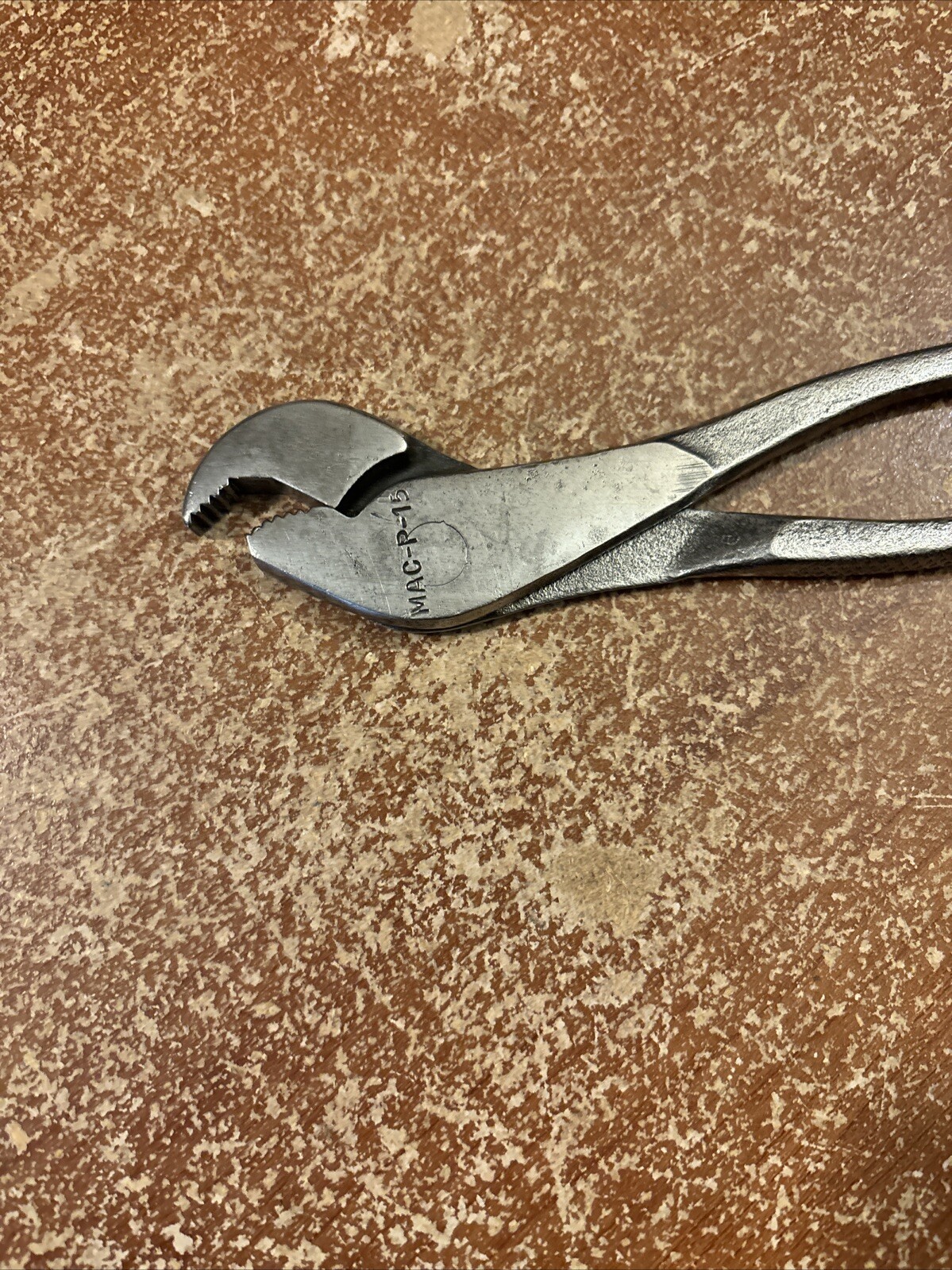 Vintage Mac Tools Battery Terminal Pliers P-15