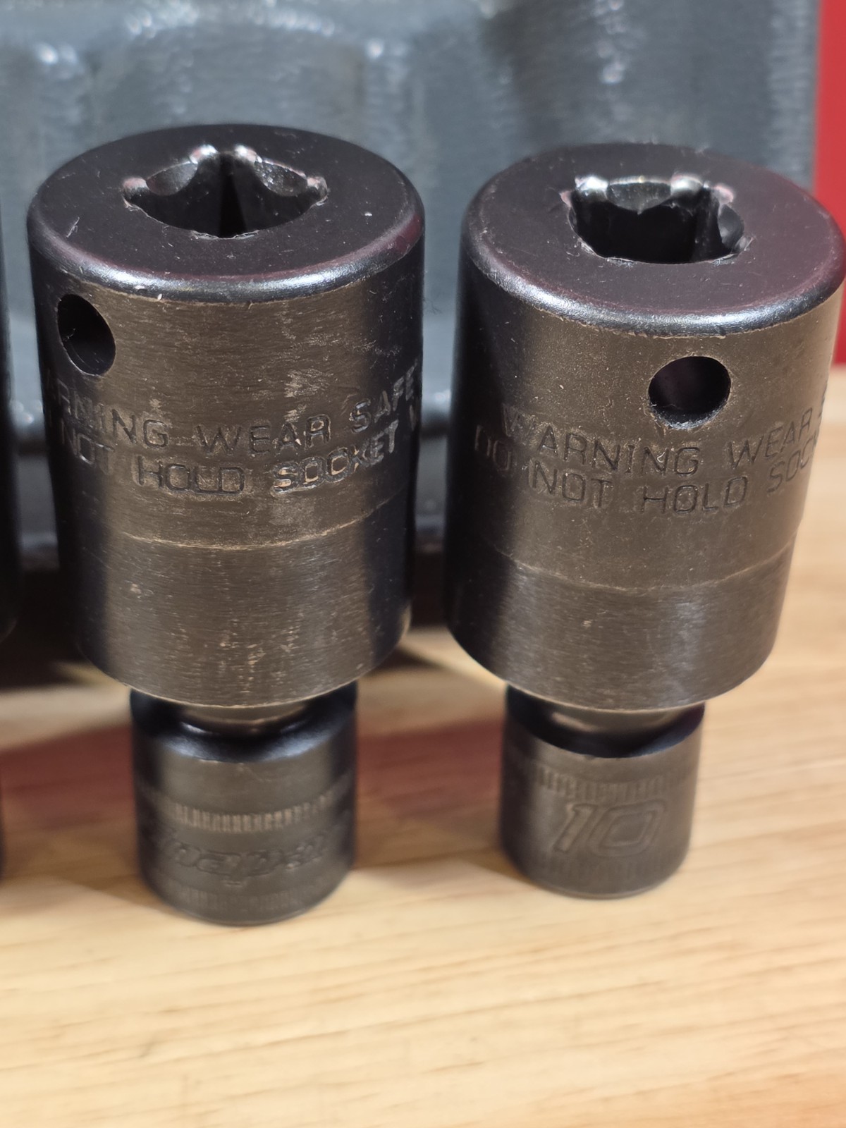 Snap-on Tools 207IPFM 7-Piece 3/8″ Metric Shallow Swivel Impact Socket Set