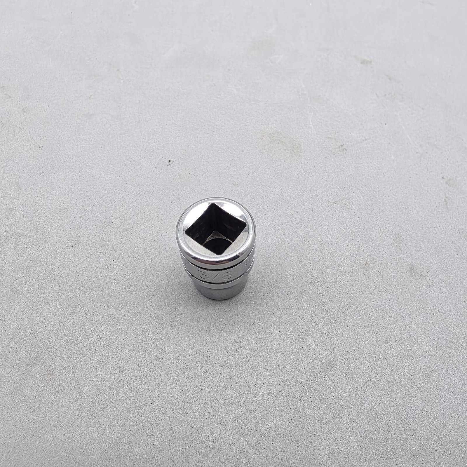 Snap On Tools 3/8″ Drive 3/8″ 12PT SAE Shallow Chrome Socket F121 USA