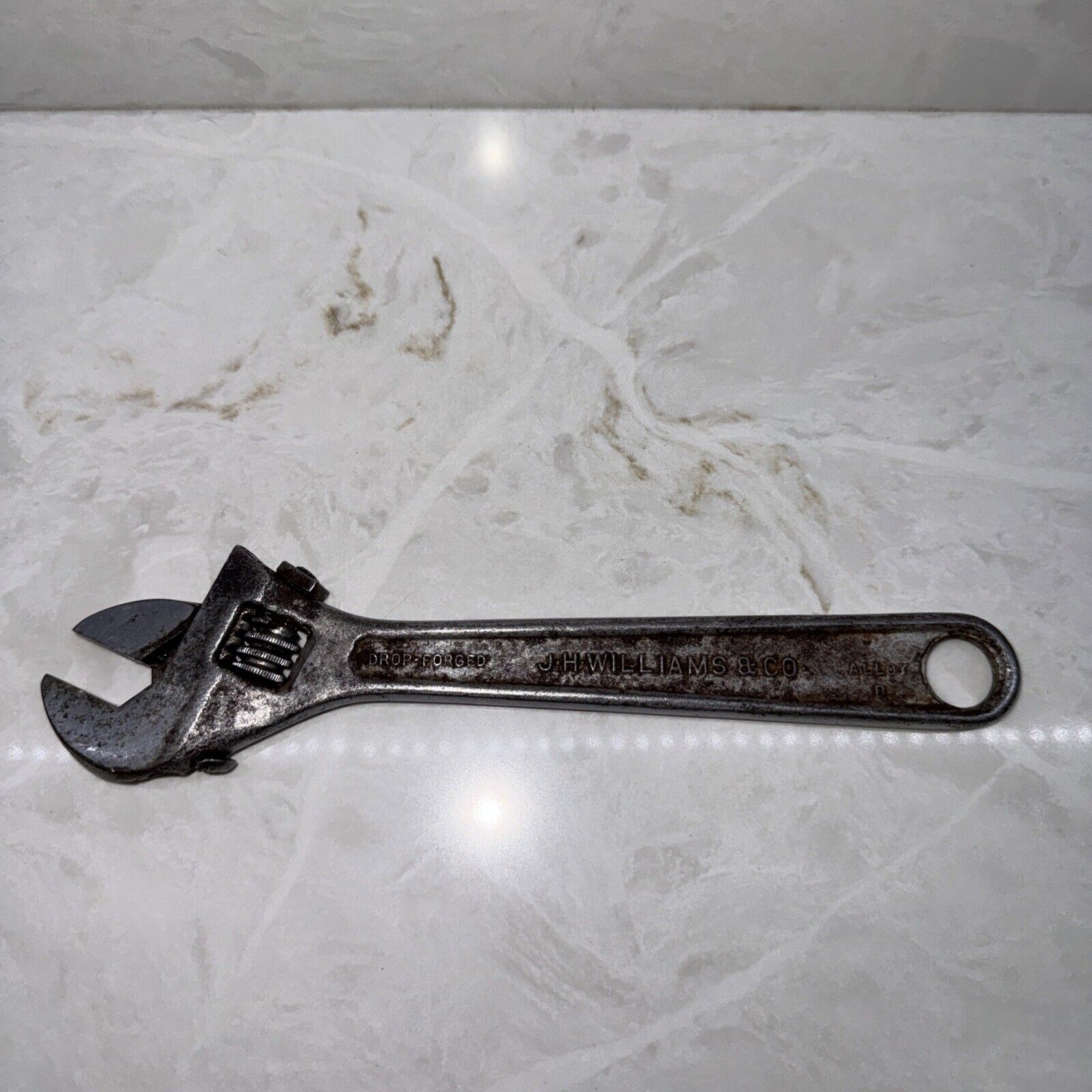 J.H. WILLIAMS & Co. TOOLS 8″ LOCKING ADJUSTABLE WRENCH «SUPERJUSTABLE» USA –