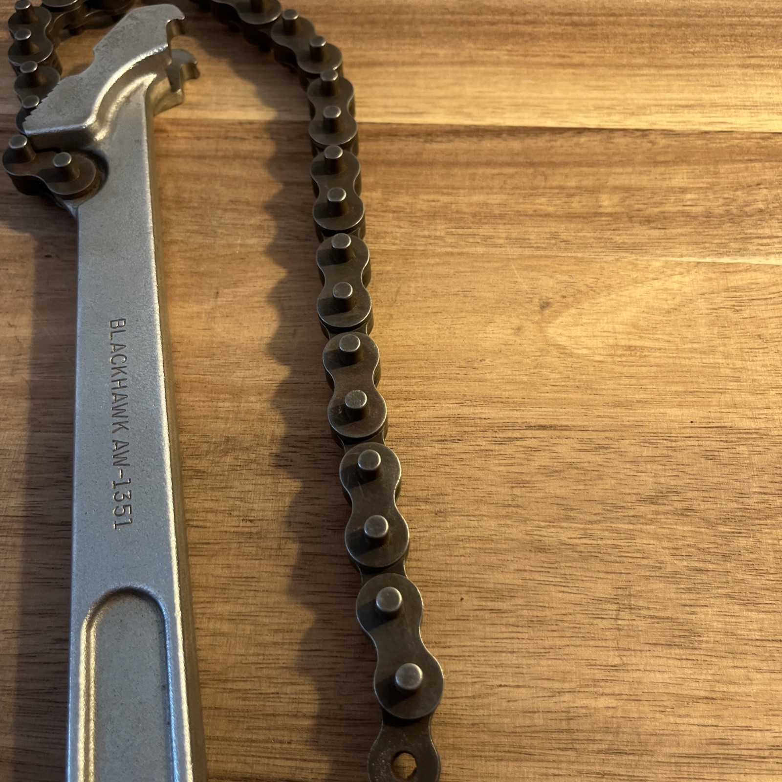 Blackhawk AW-1351 Chain Wrench Approx 4″ Capacity Handle 12 1/2 » Long