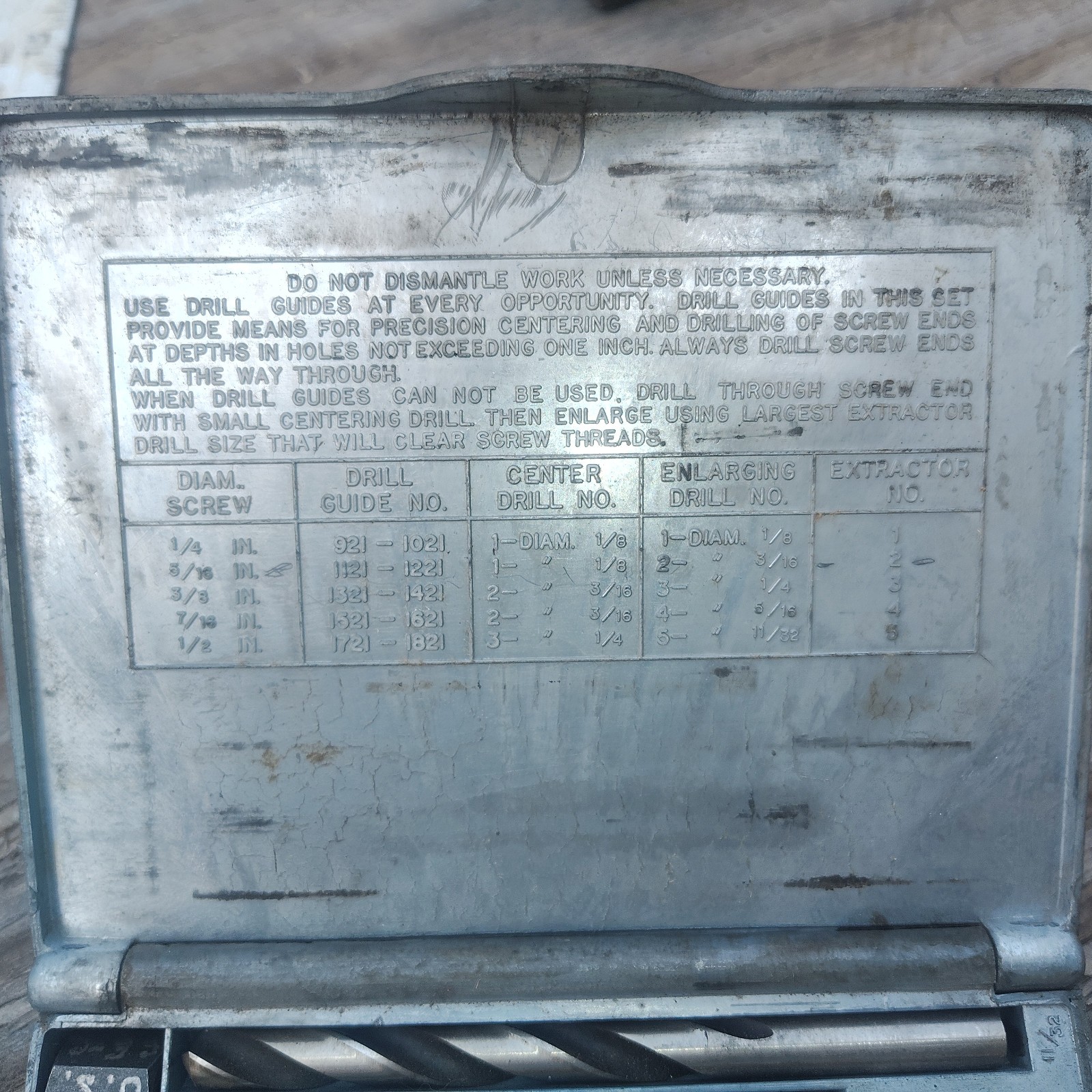 Ridgid No. 10 Screw Extractor Set in Metal Case vintage incomplete