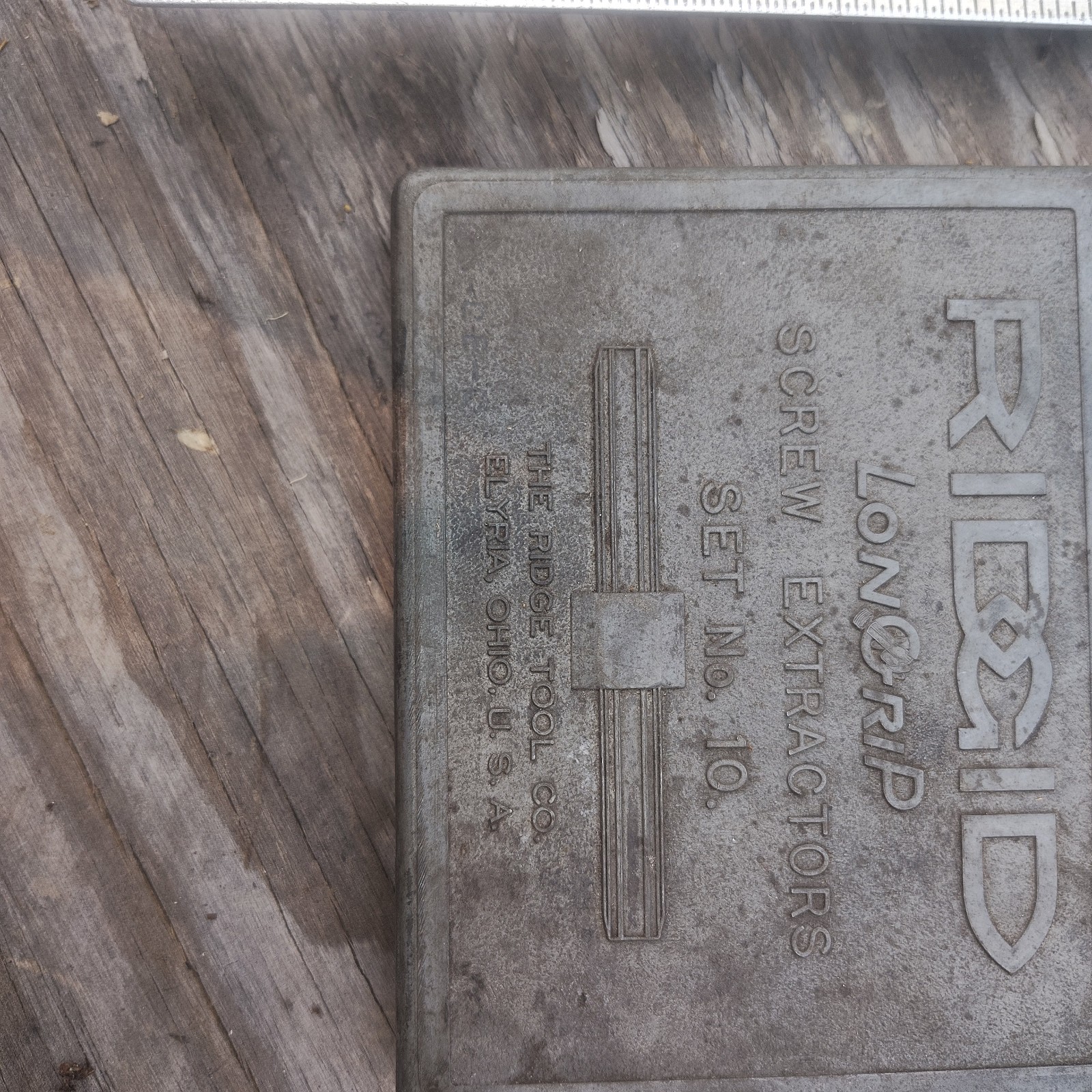 Ridgid No. 10 Screw Extractor Set in Metal Case vintage incomplete