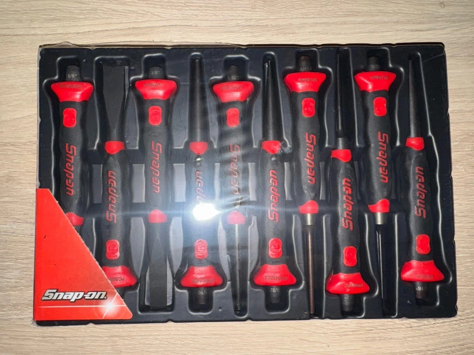 New Snap-on™ 10-pc Red Soft Grip Punch & Chisel Set PPCSG710