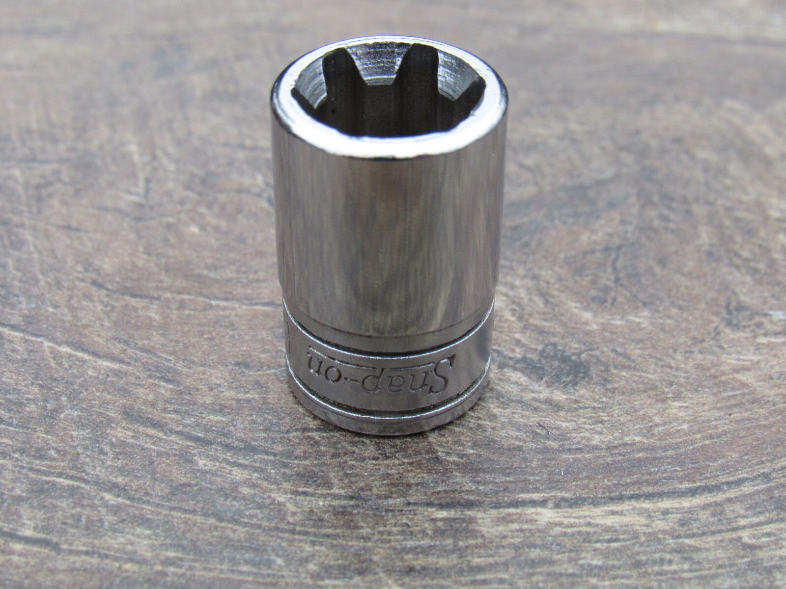 SNAP ON FLE160 E16 3/8″ DRIVE INVERTED REVERSESHALLOW TORX SOCKET FLE 160 E 16