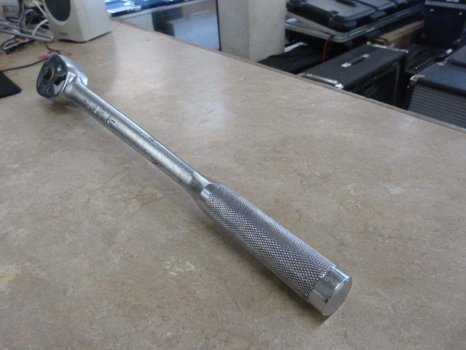 NAPA NH 47 3/4″ DRIVE QUICK RELEASE RATCHET, U.S.A., 19.» LONG, USED – VG