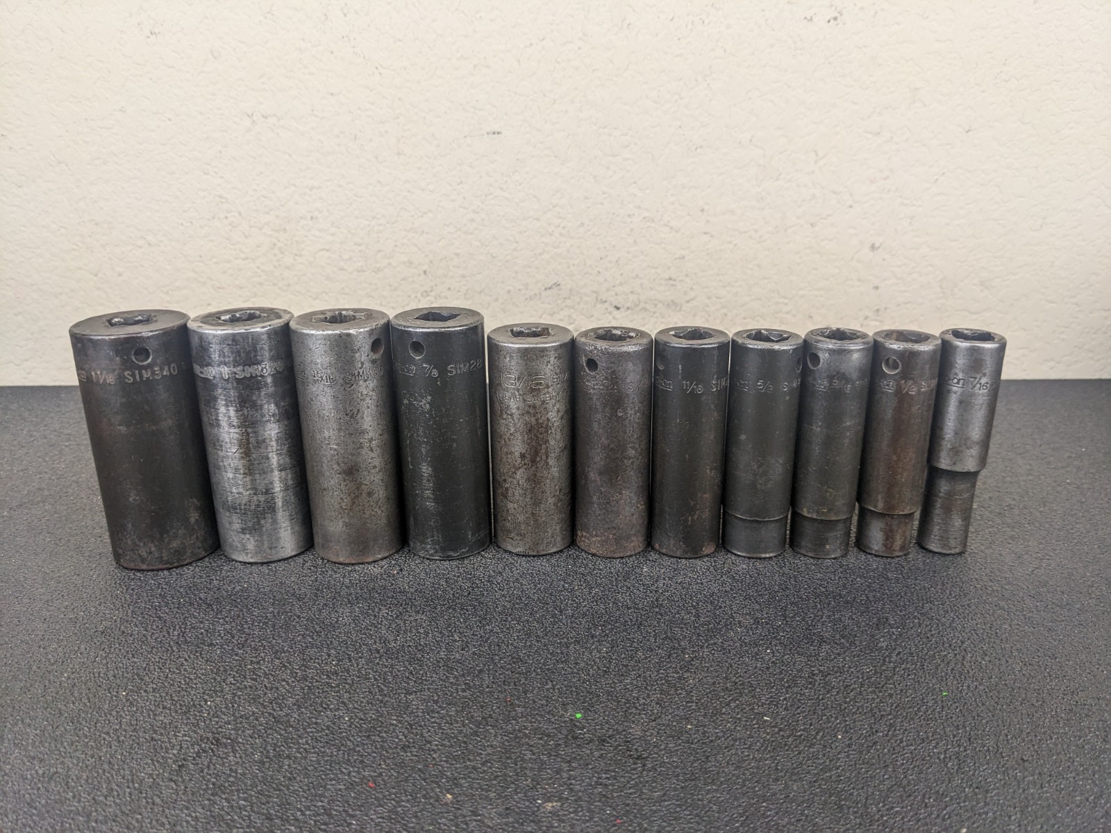 #as294 Snap On SIM 1/2″ Drive 7/16″ 1-1/16″ SAE Deep 6 Point Impact Socket Set