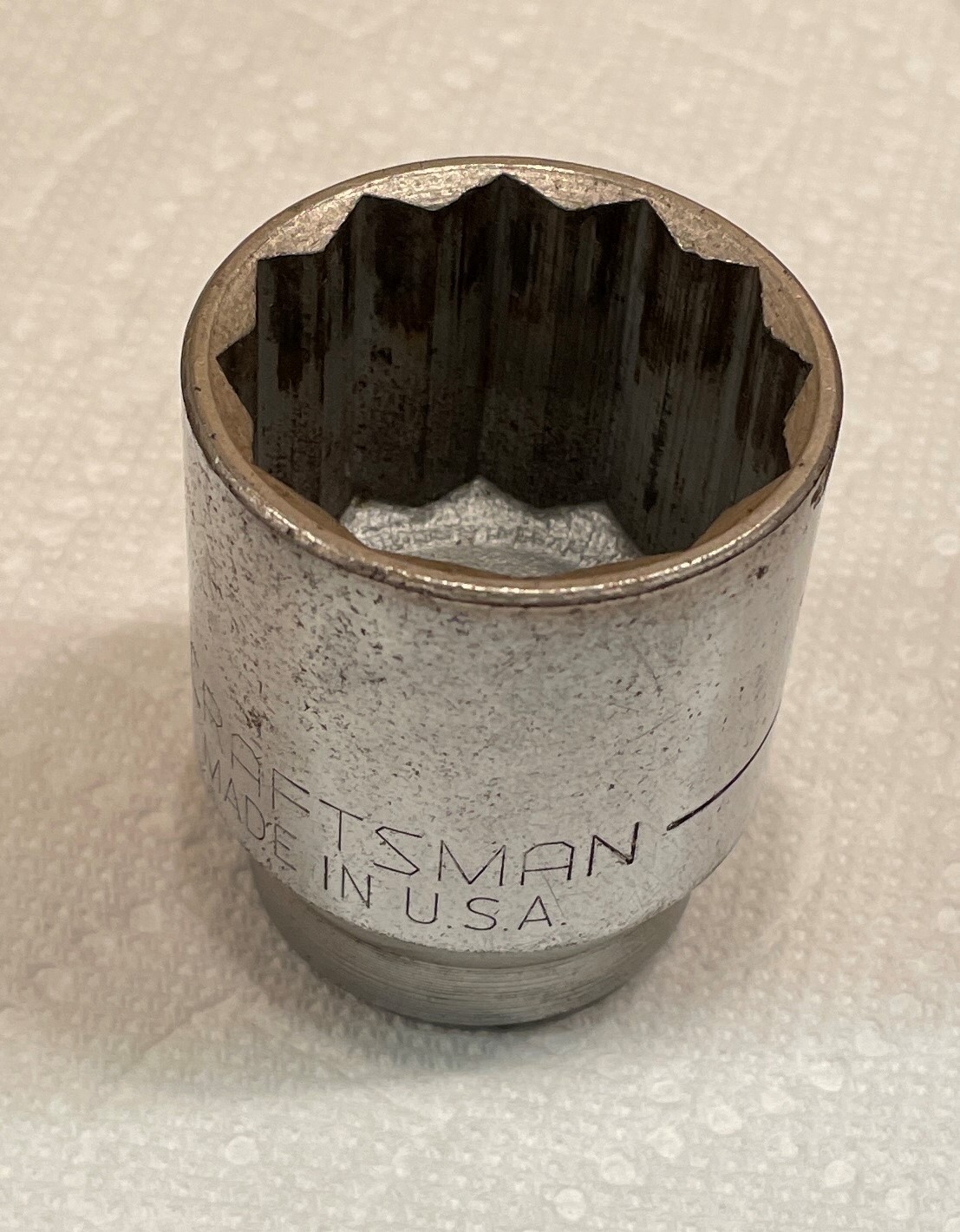 Craftsman 47551 3/4″ Drive, 1 7/16″ – 12 Point Socket Tool
