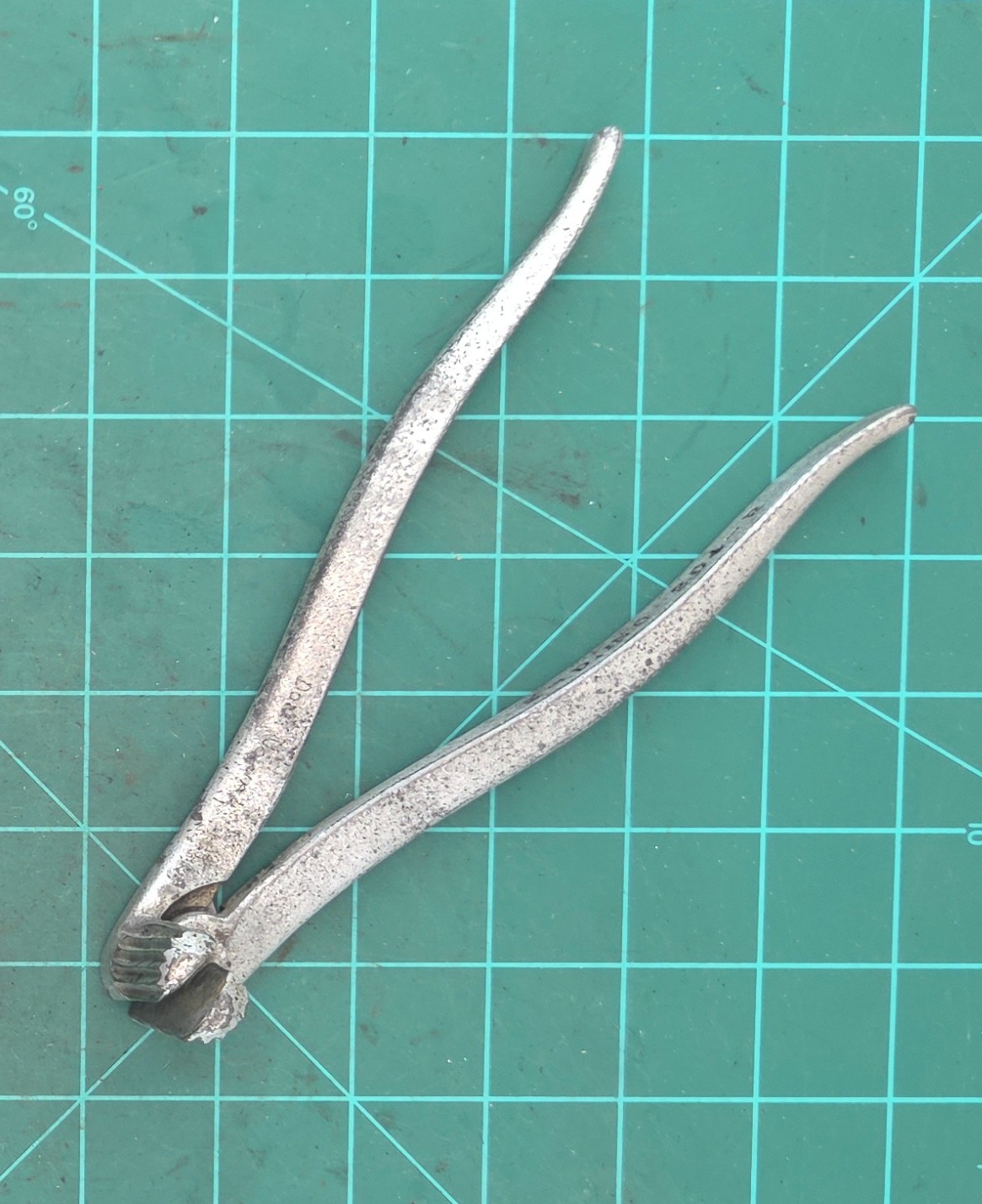 KD Tools 204-D Battery Terminal Spreader Pliers Tool K-D 204D