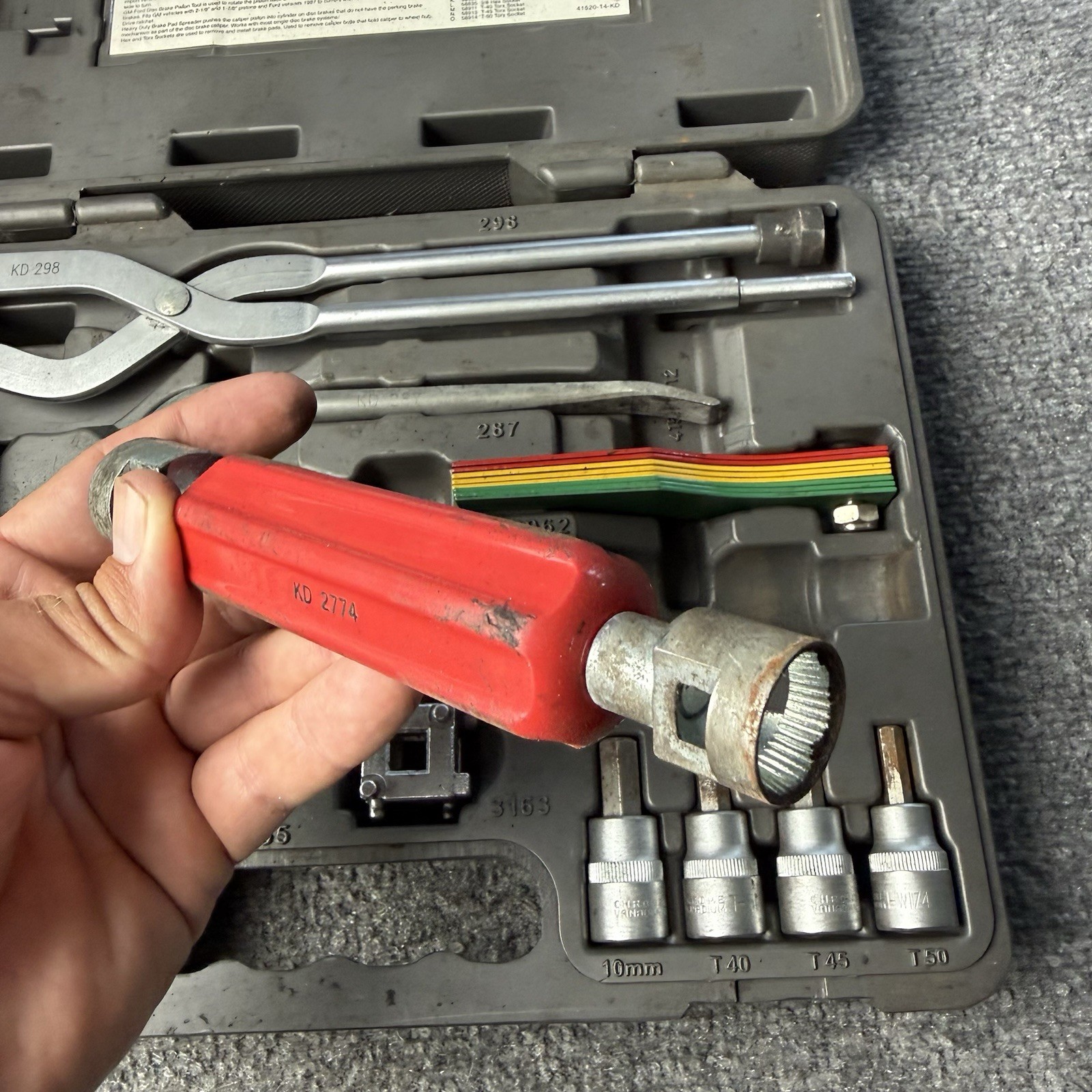 KD Tools 41520 Brake Service Kit 15 Pc Disc Drum Master Pliers Sockets Case