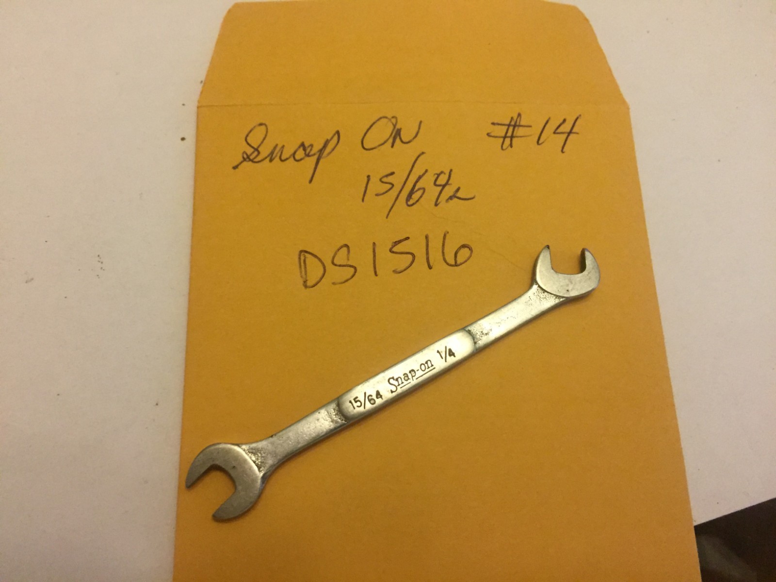 SNAP ON DS1516 ~ SAE 15/64–1/4″ 15°/60° Offset Open End Ignition Wrench