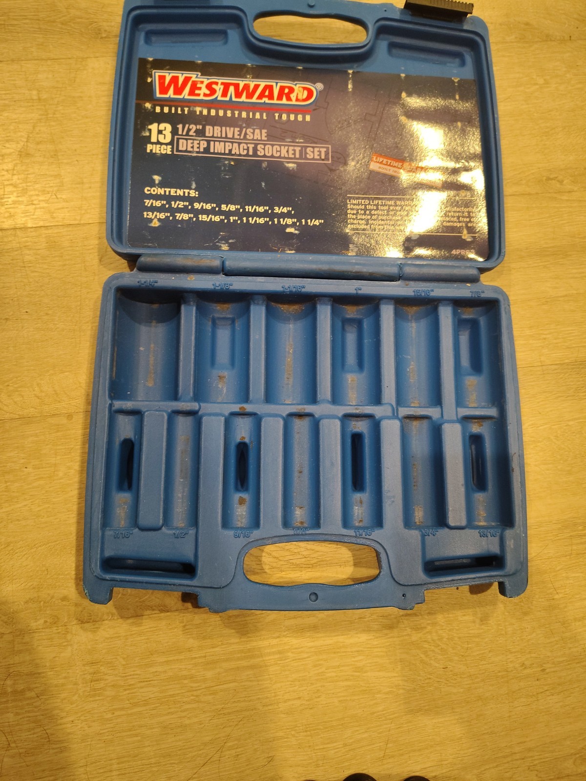 WESTWARD 4PRG3 1/2″ DRIVE/SAE DEEP IMPACT SOCKET SET 13 Piece in Hard Case
