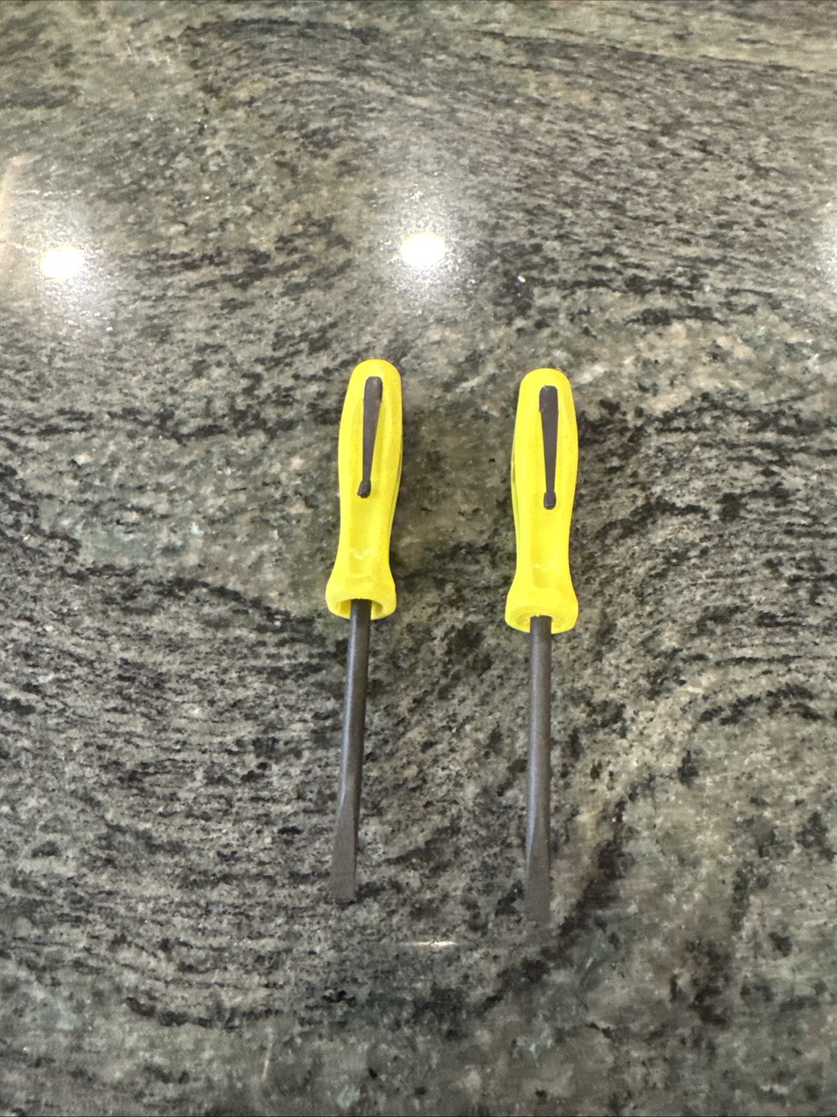 snap on 2 pc hi viz 5” mini poket prybar set straight, bent pbms5hv, pbmb5hv
