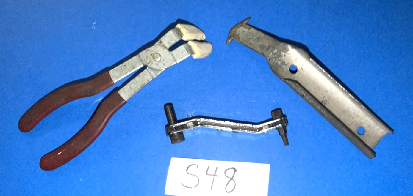 BLUE-POINT TOOLS 3 PIECE ASSORTED TOOLS MOLDING T20-7/32 RATCHETING WRENCH SPARK