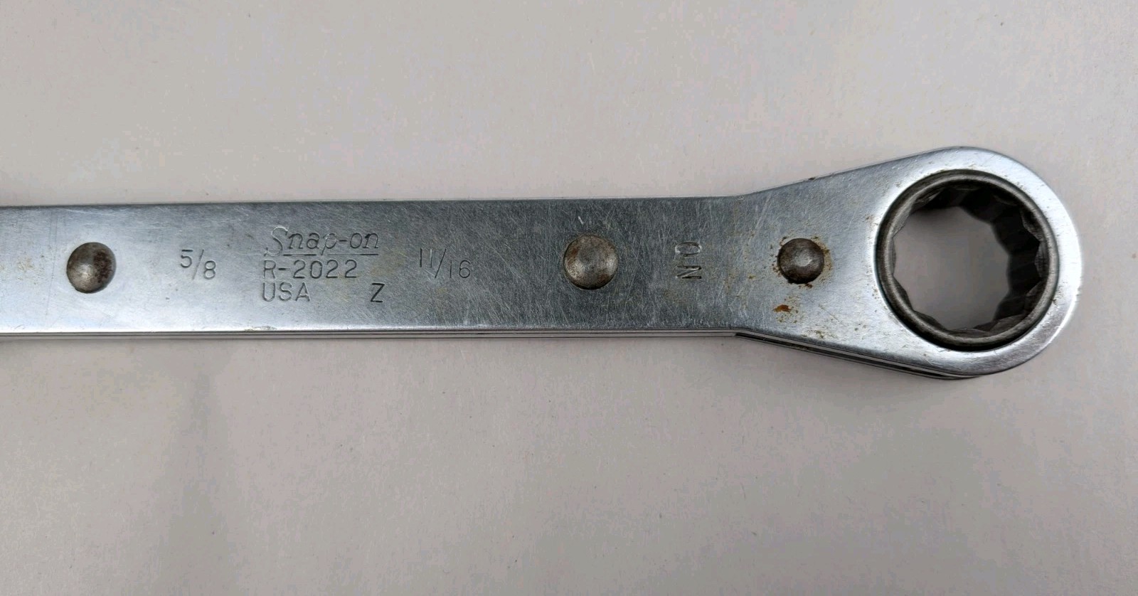 Snap-on R-2022 5/8″ & 11/16″ 12-Point Double Box Ratcheting Wrench USA Tool