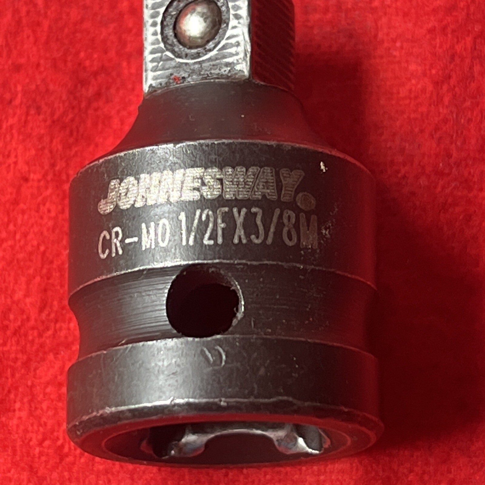 JONNESWAY CR-MO 1/2F x 3/8M SOCKET ADAPTER (t44)