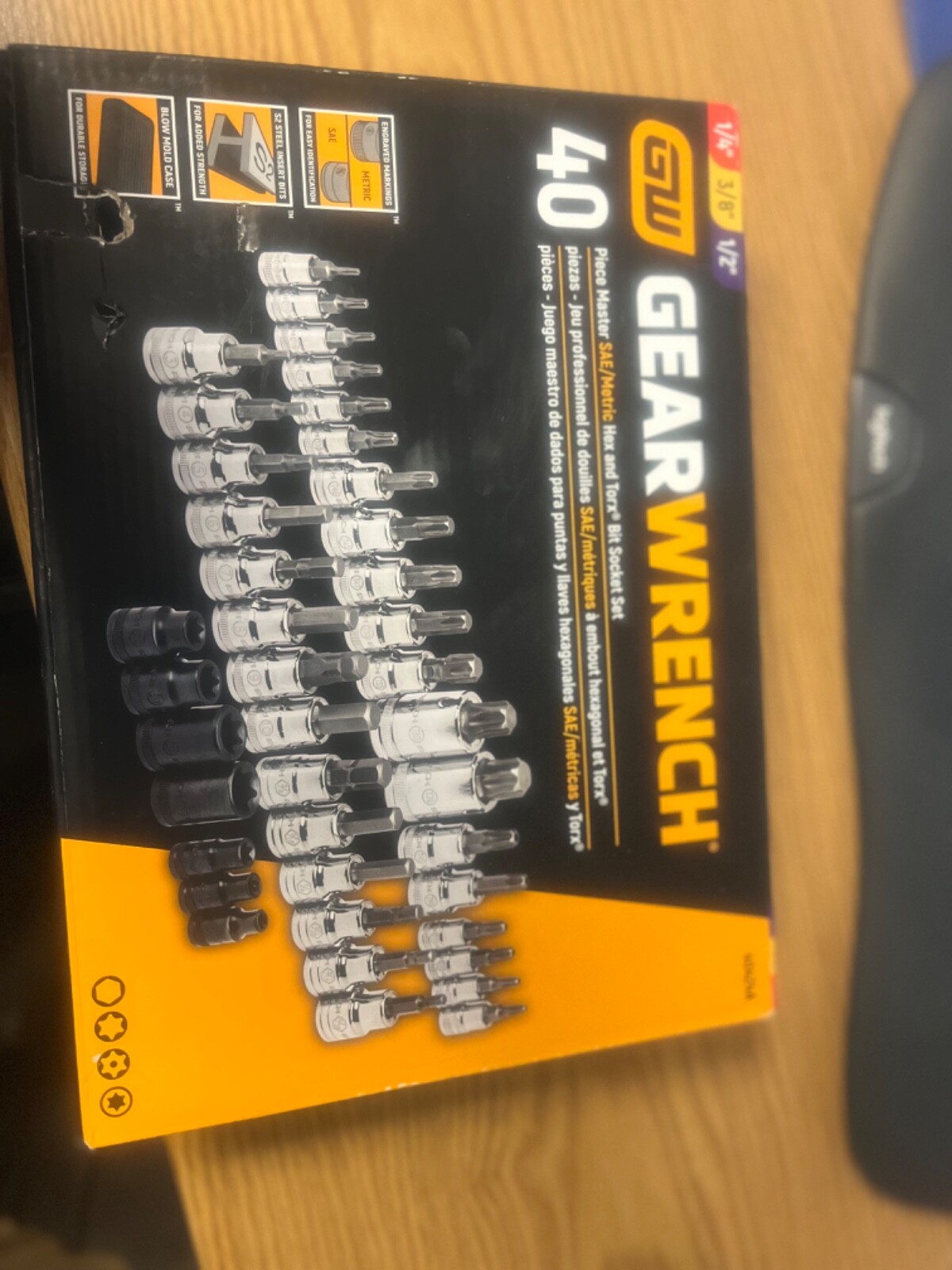 GEARWRENCH — 40 PIECE MASTER SAE/METRIC HEX AND TORX BIT SET