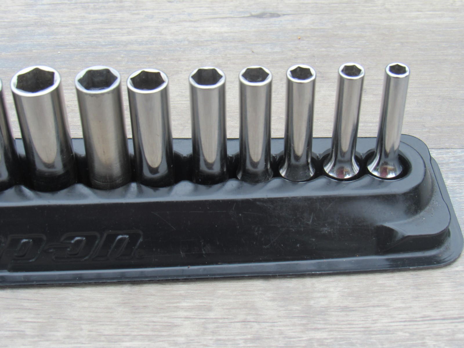 SNAP ON 12 PC 112STMMY 1/4″ METRIC 6 PT DEEP SOCKET SET 5MM – 15MMSTMM5 – STMM15