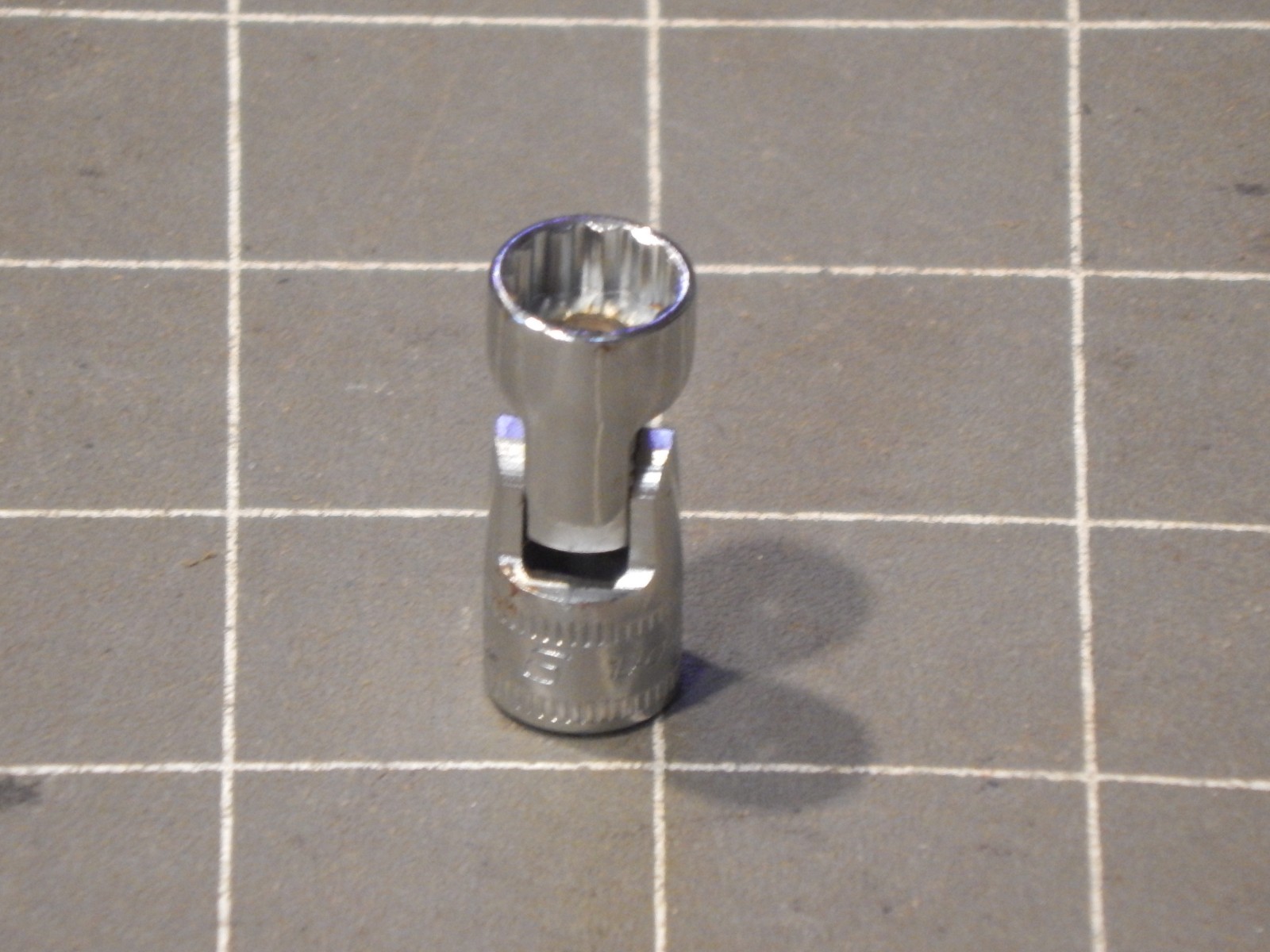 Snap On 1/4″ Drive Universal Swivel Wobble Socket 9MM TMUM9 12Pt Dr 2002
