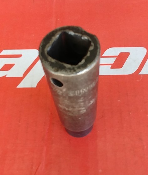 Snap On Tools 1/2″ Drive 1/2″ Deep 6 Pt Impact Socket SIM160 Ships Free