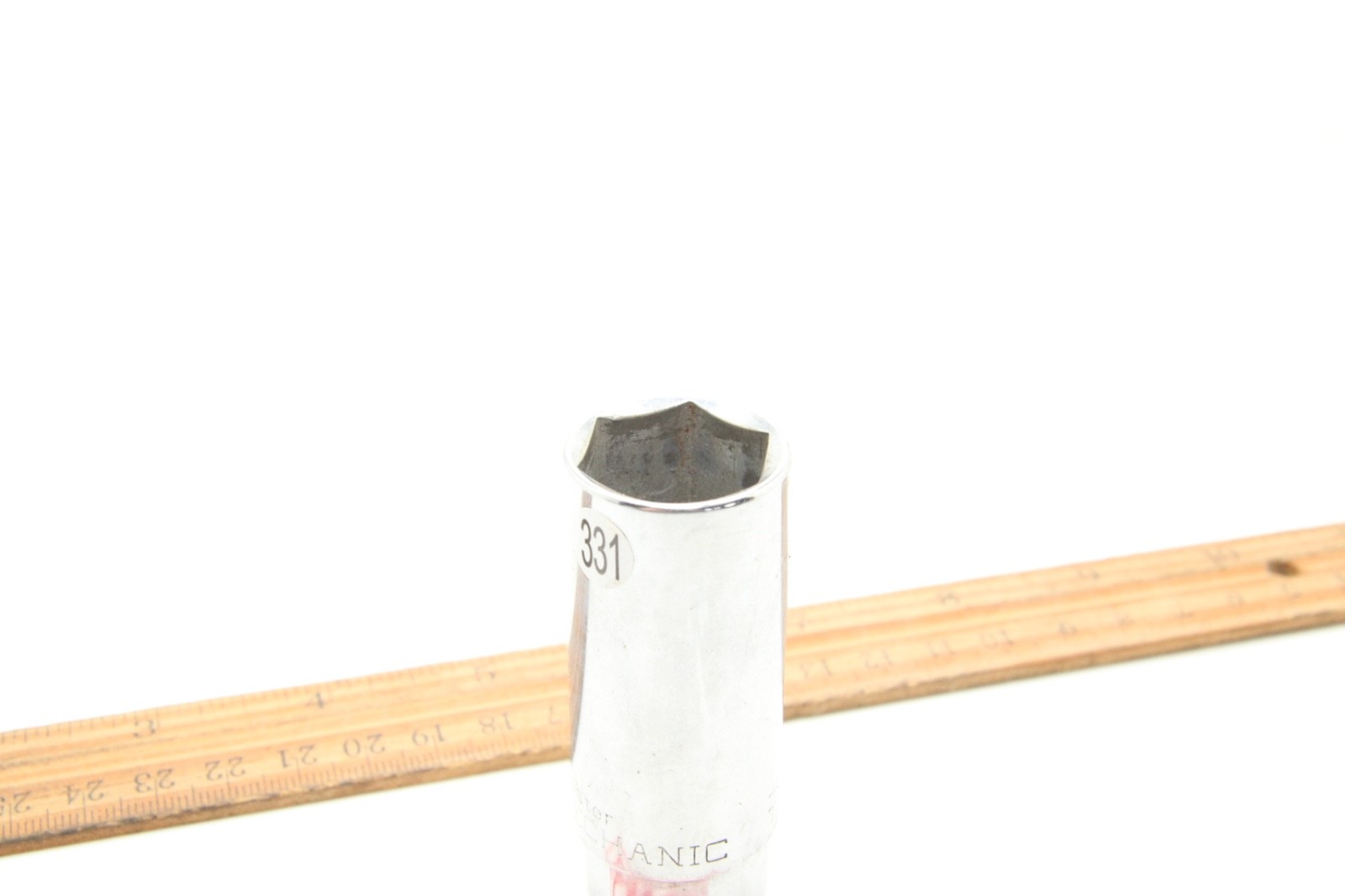 Master Mechanic T1727 13/16″ SAE Chrome Spark Plug Socket w/Rubber Insert USA