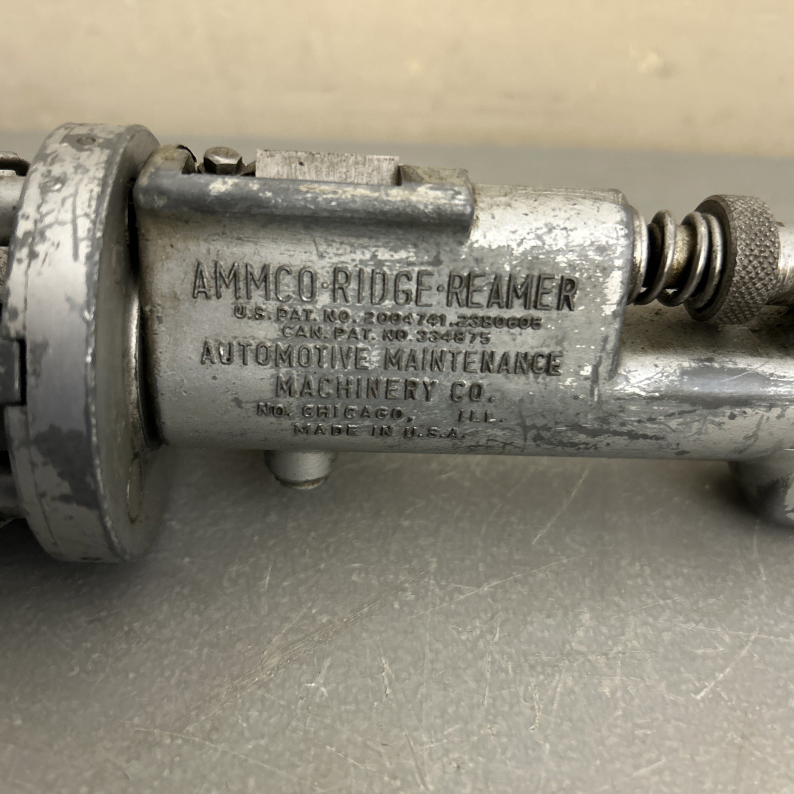 VINTAGE AMMCO RIDGE CYLINDER RIDGE HAND REAMER